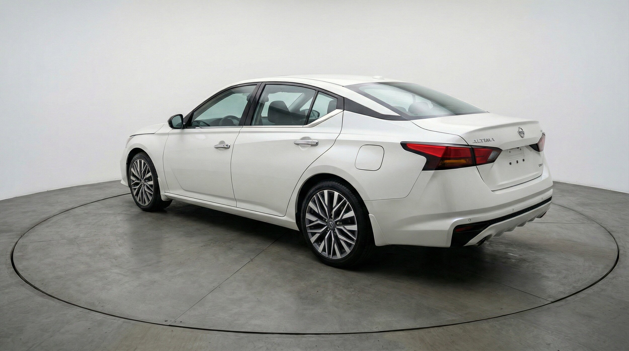 Thumbnail: 2025 Nissan Altima - 6
