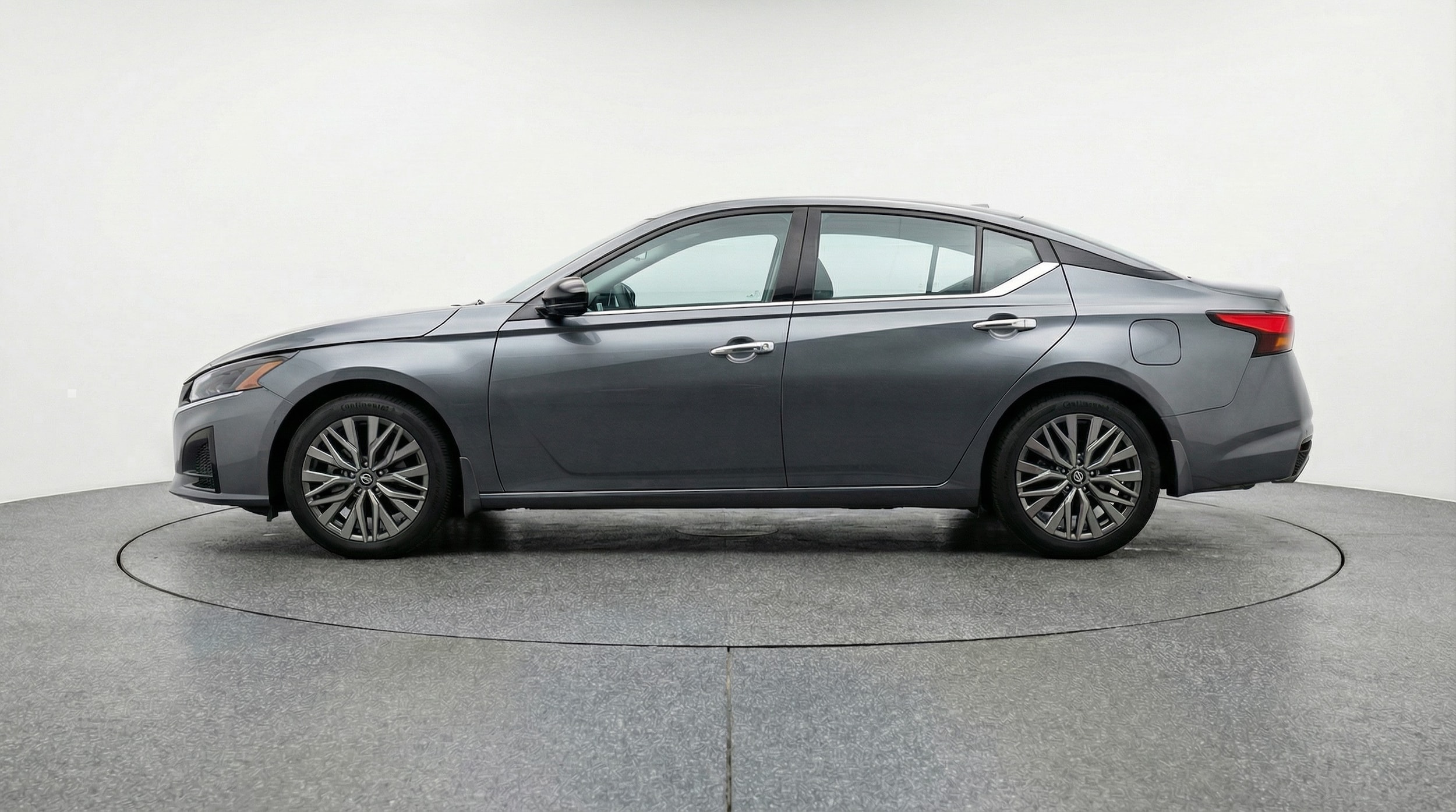 Thumbnail: 2025 Nissan Altima - 4