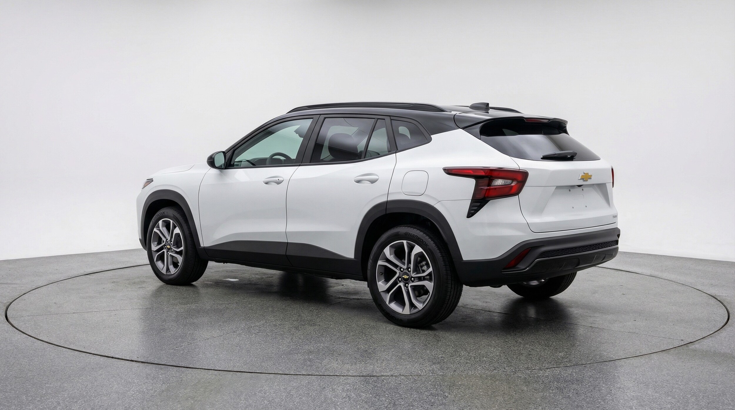 Thumbnail: 2025 Chevrolet Trax - 5