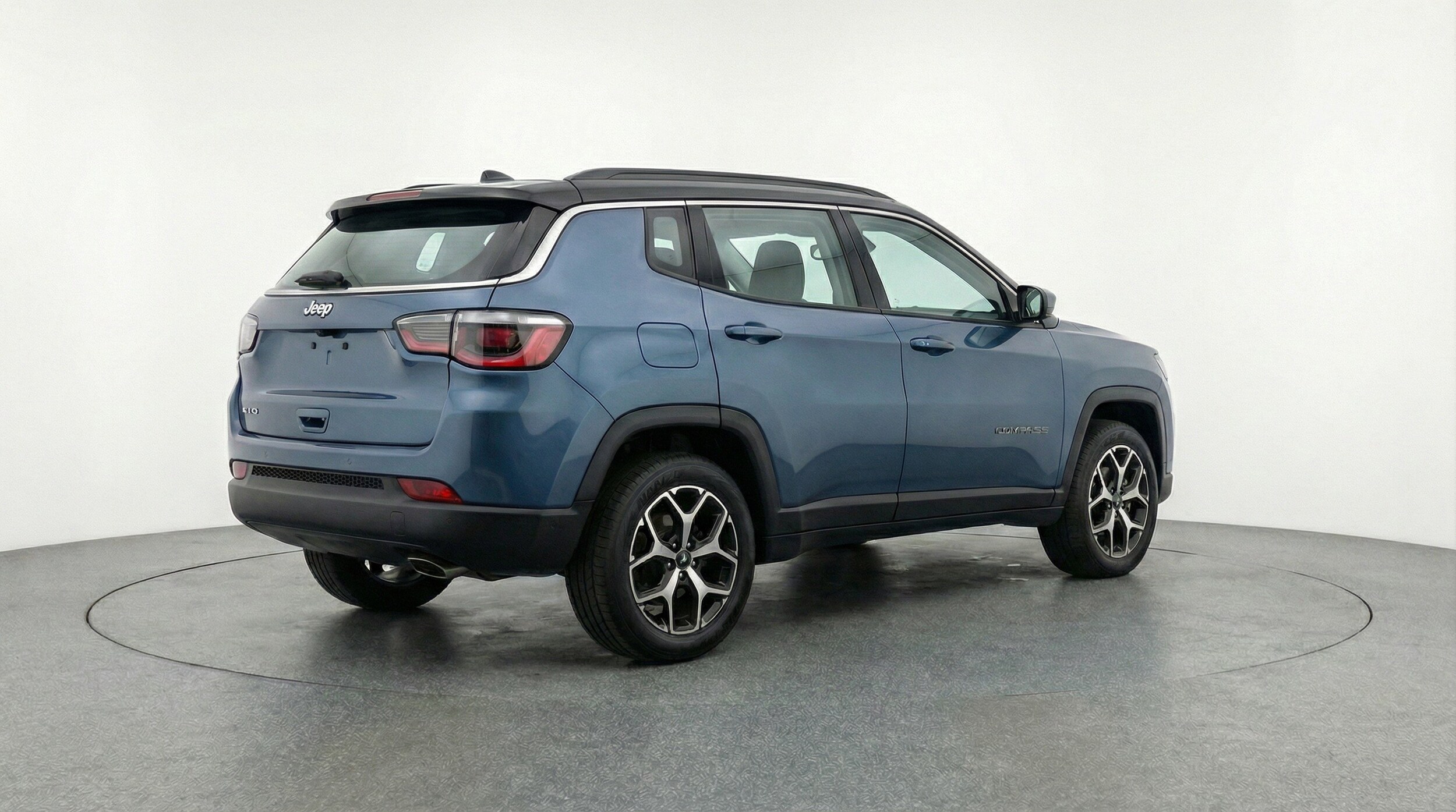 Thumbnail: 2025 Jeep Compass - 9