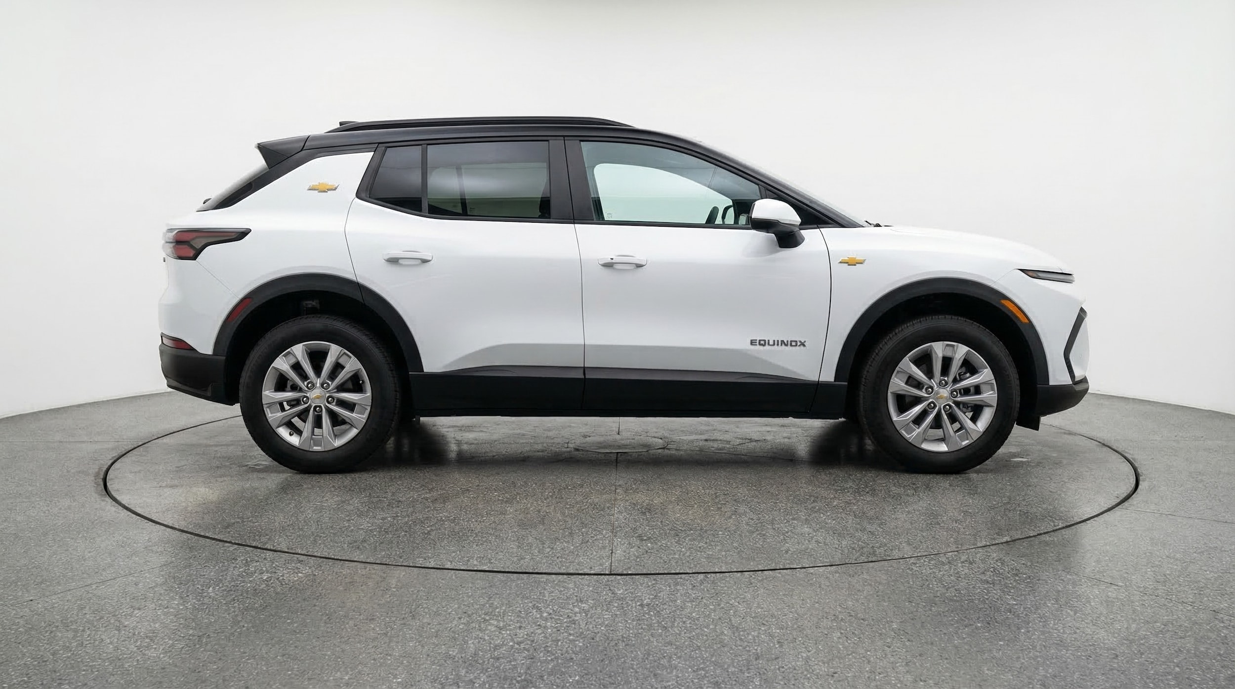 Thumbnail: 2025 Chevrolet Equinox - 8