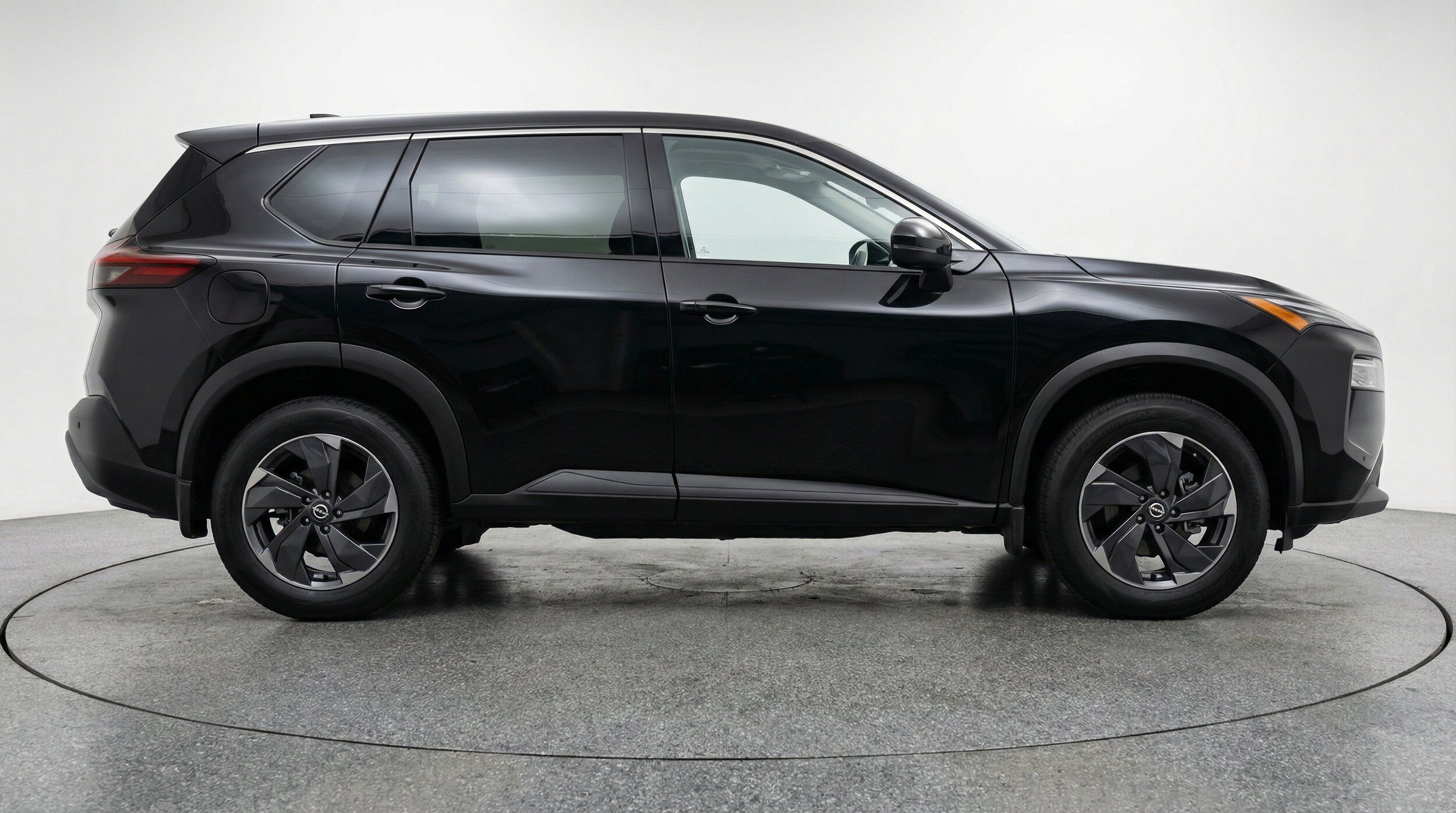 Thumbnail: 2025 Nissan Rogue - 11