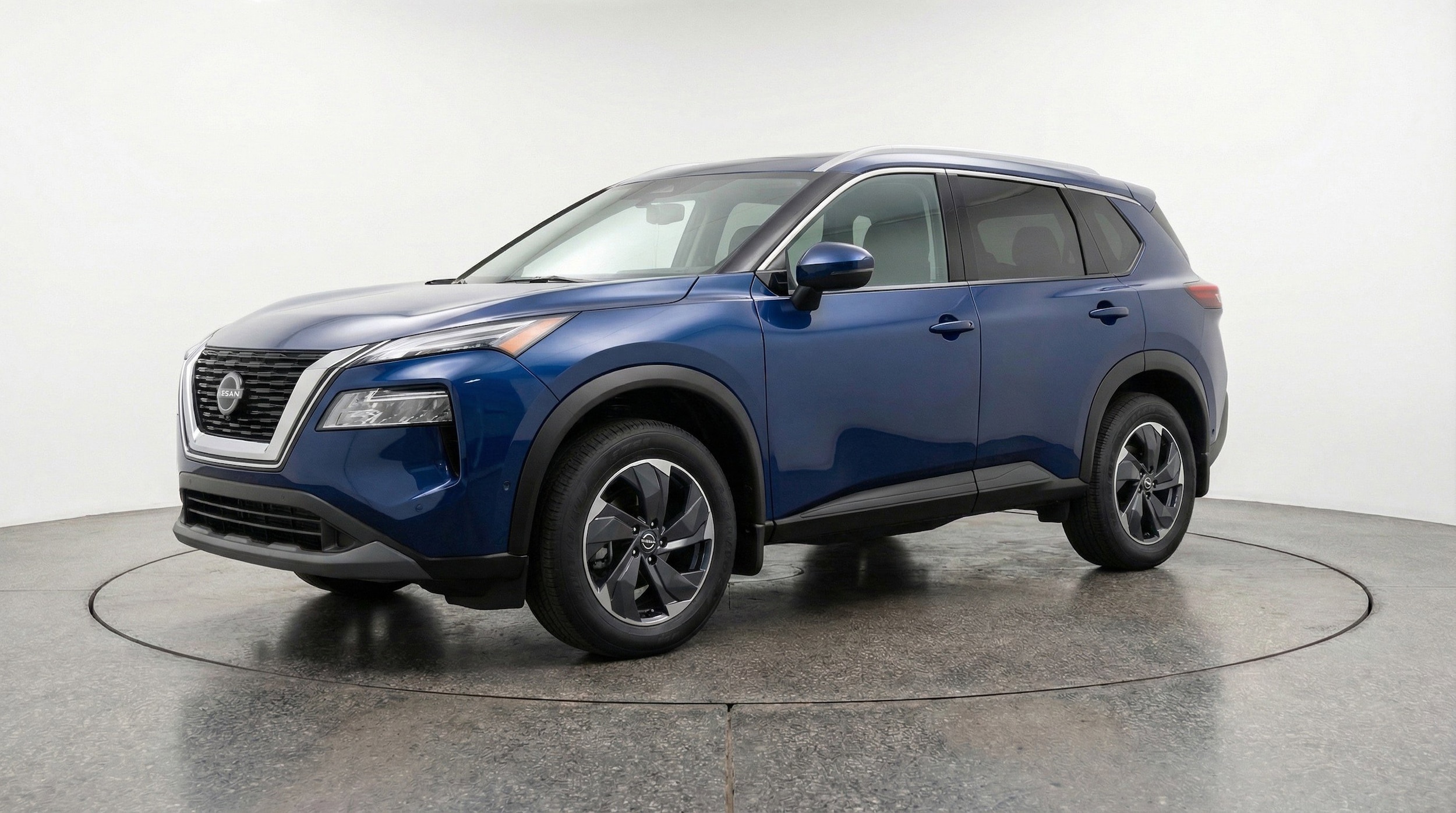 Thumbnail: 2025 Nissan Rogue - 3
