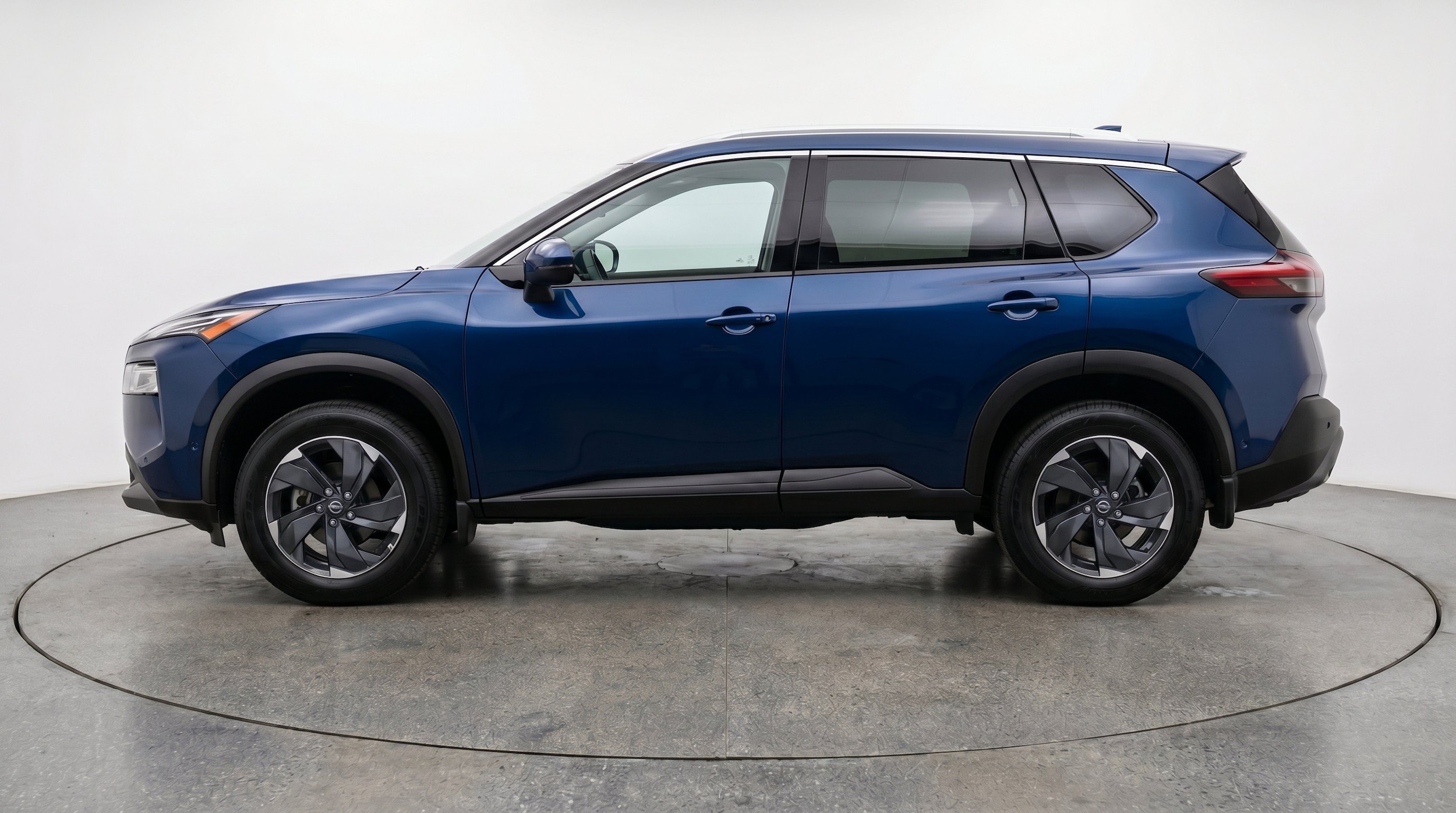 Thumbnail: 2025 Nissan Rogue - 5