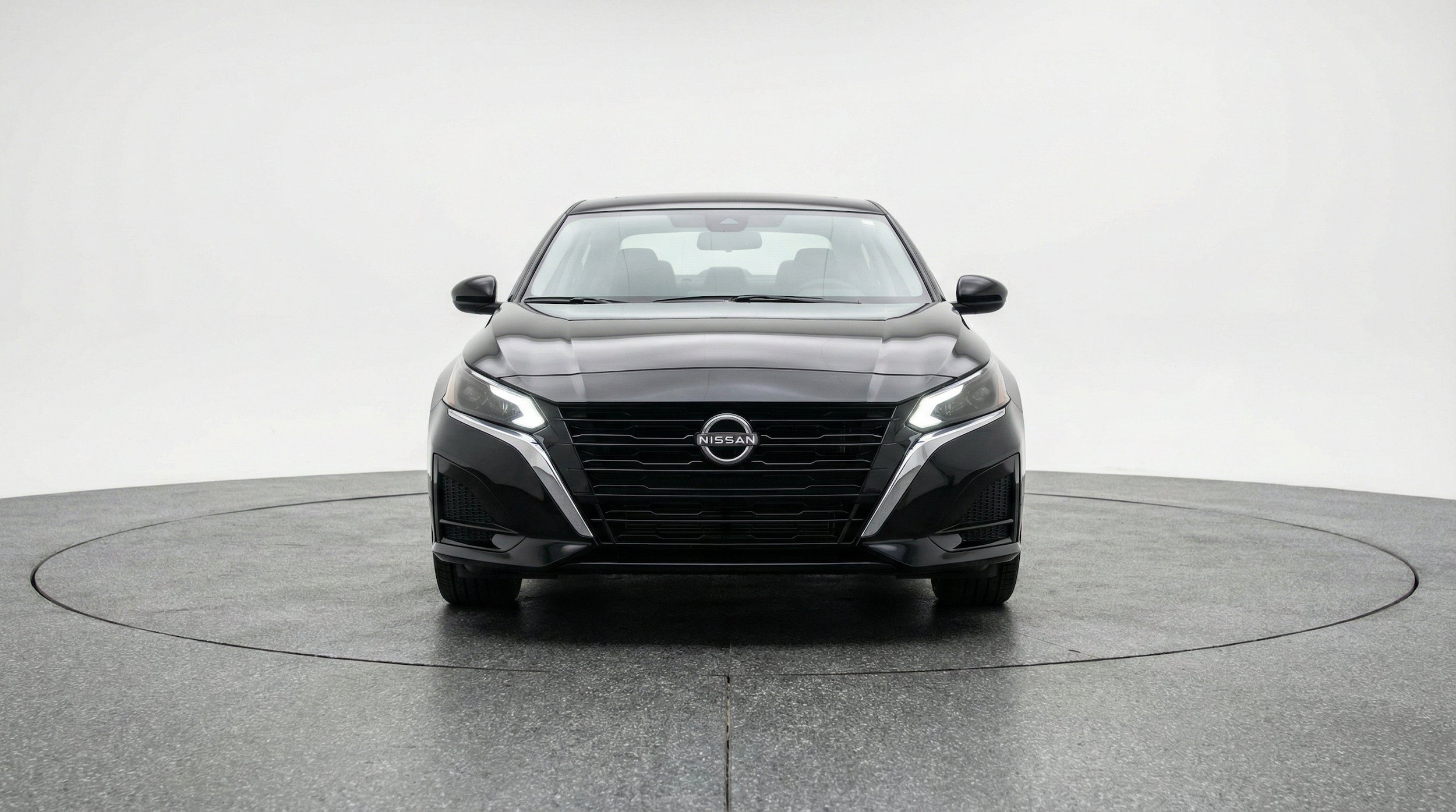 Thumbnail: 2025 Nissan Altima - 2