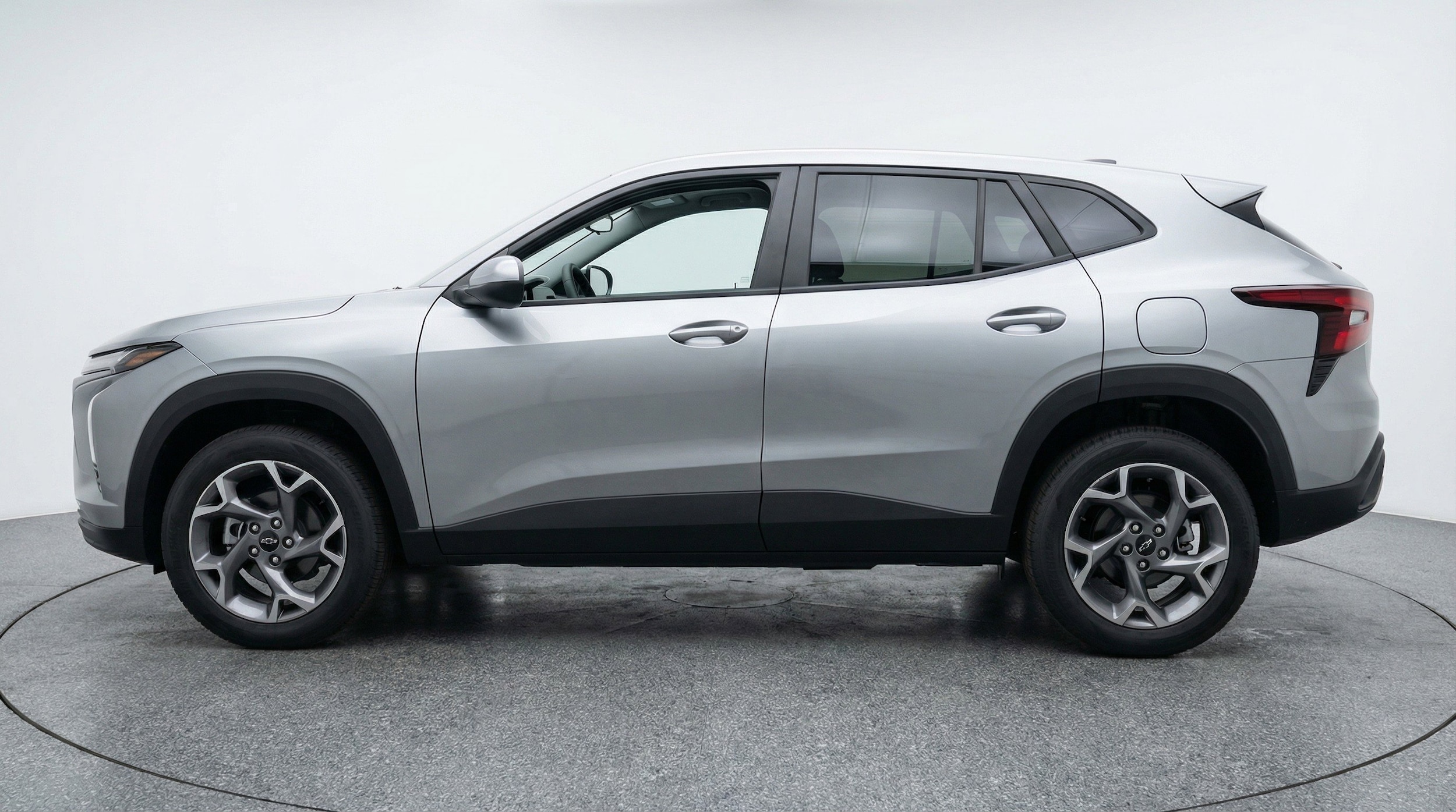 Thumbnail: 2025 Chevrolet Trax - 5