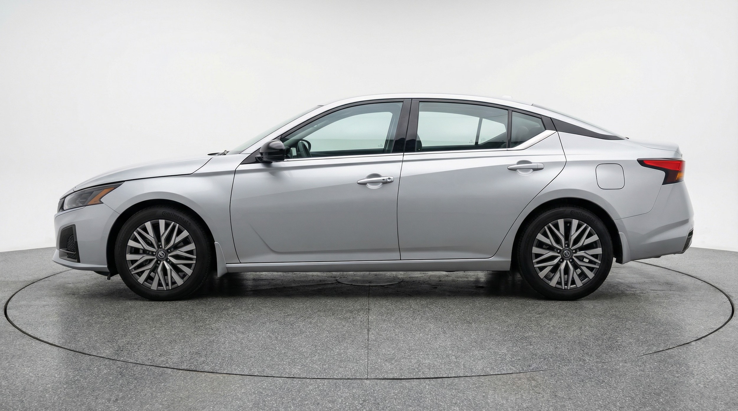 Thumbnail: 2025 Nissan Altima - 4