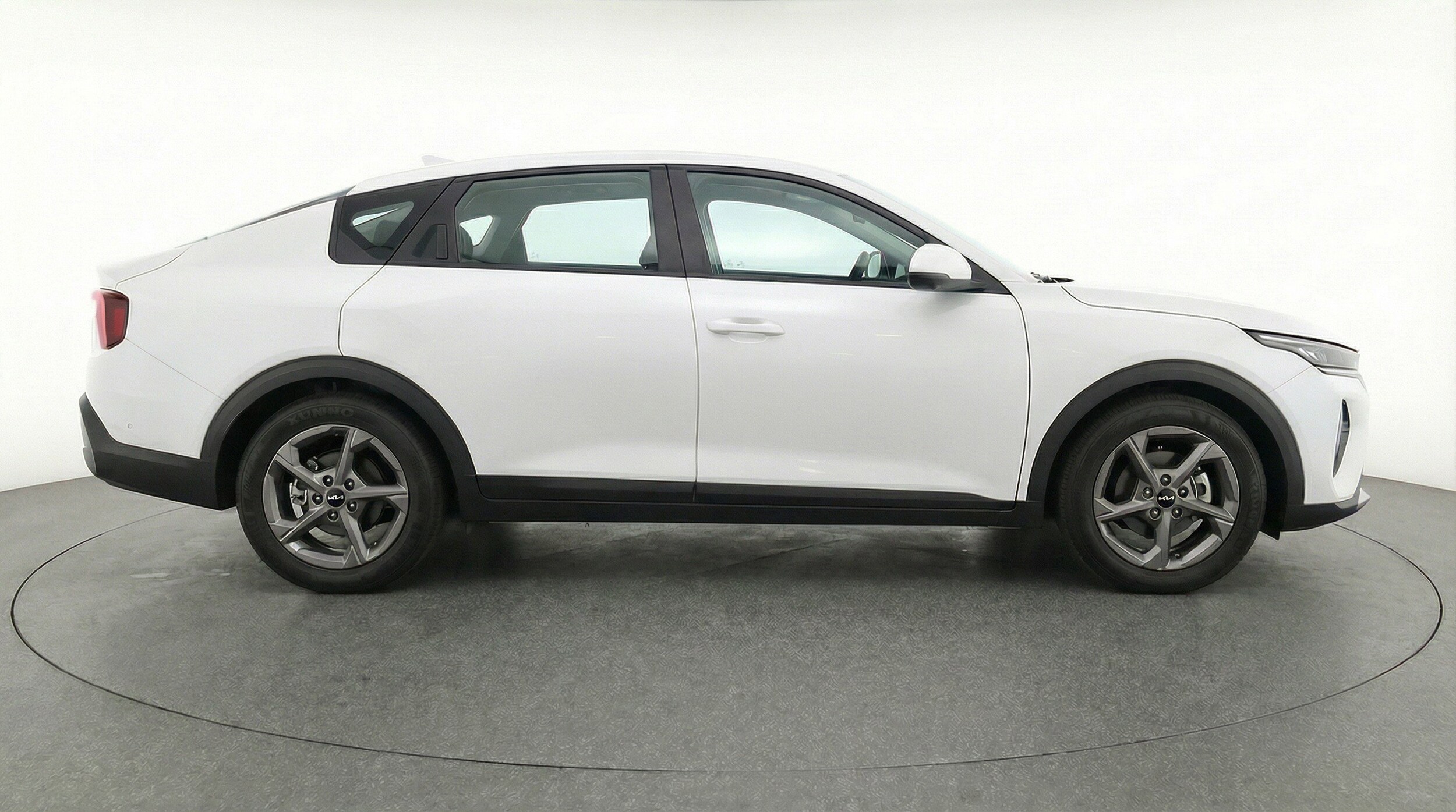 Thumbnail: 2025 Kia K4 - 11