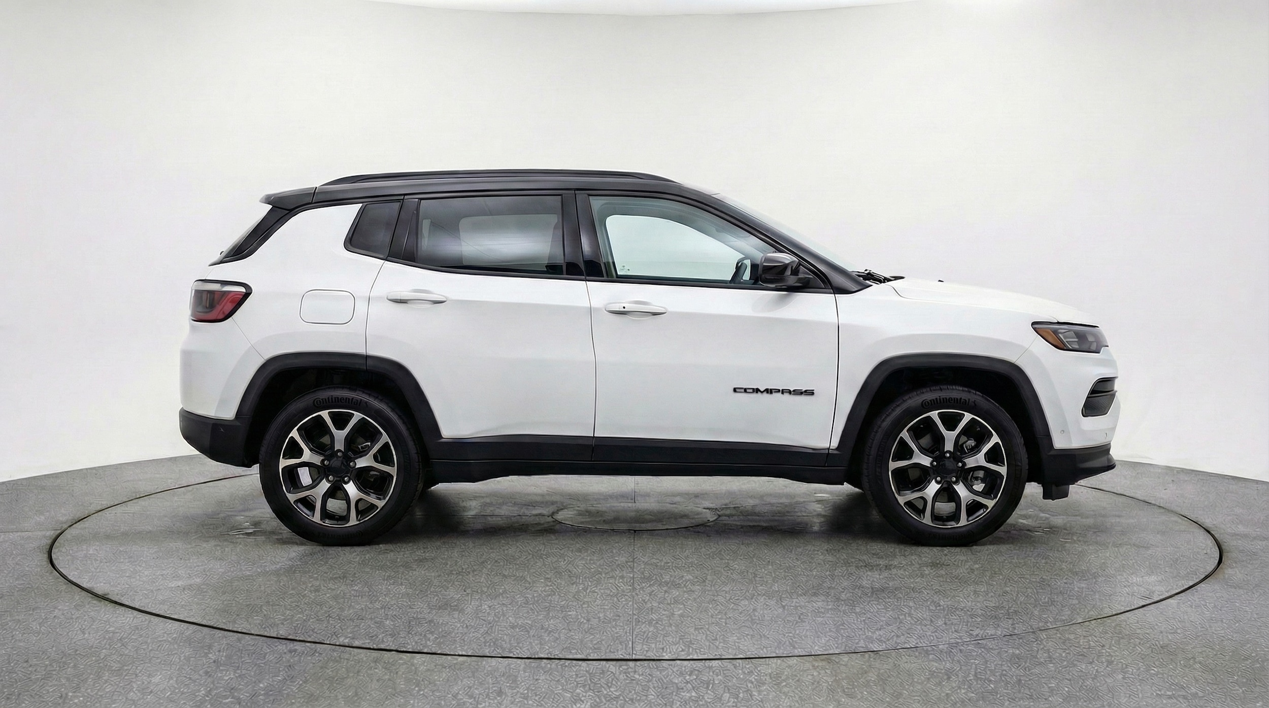 Thumbnail: 2025 Jeep Compass - 8