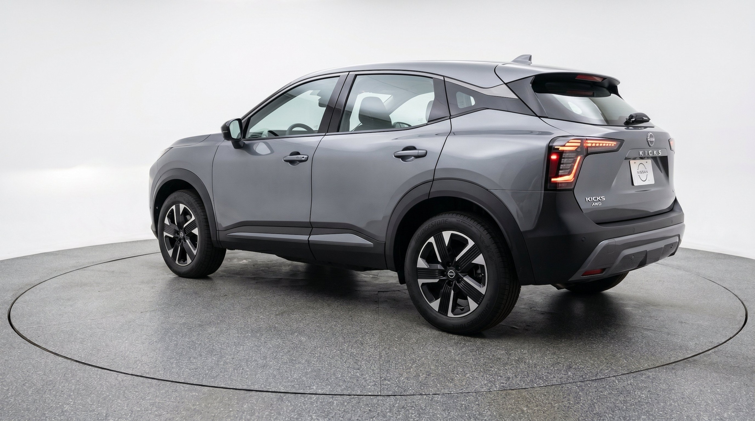 Thumbnail: 2026 Nissan Kicks - 6