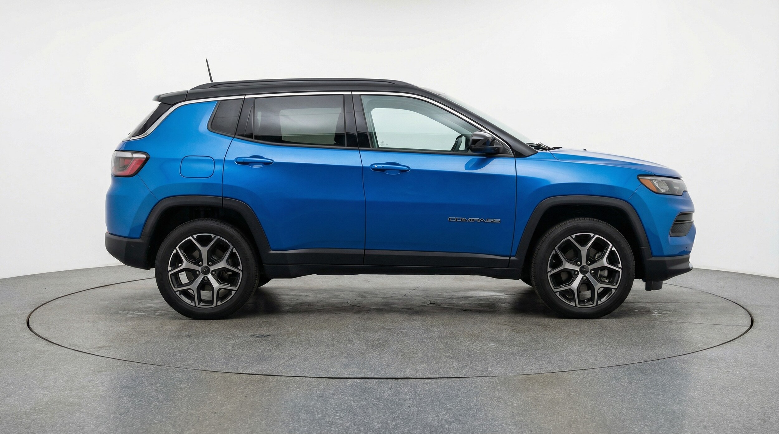 Thumbnail: 2025 Jeep Compass - 8