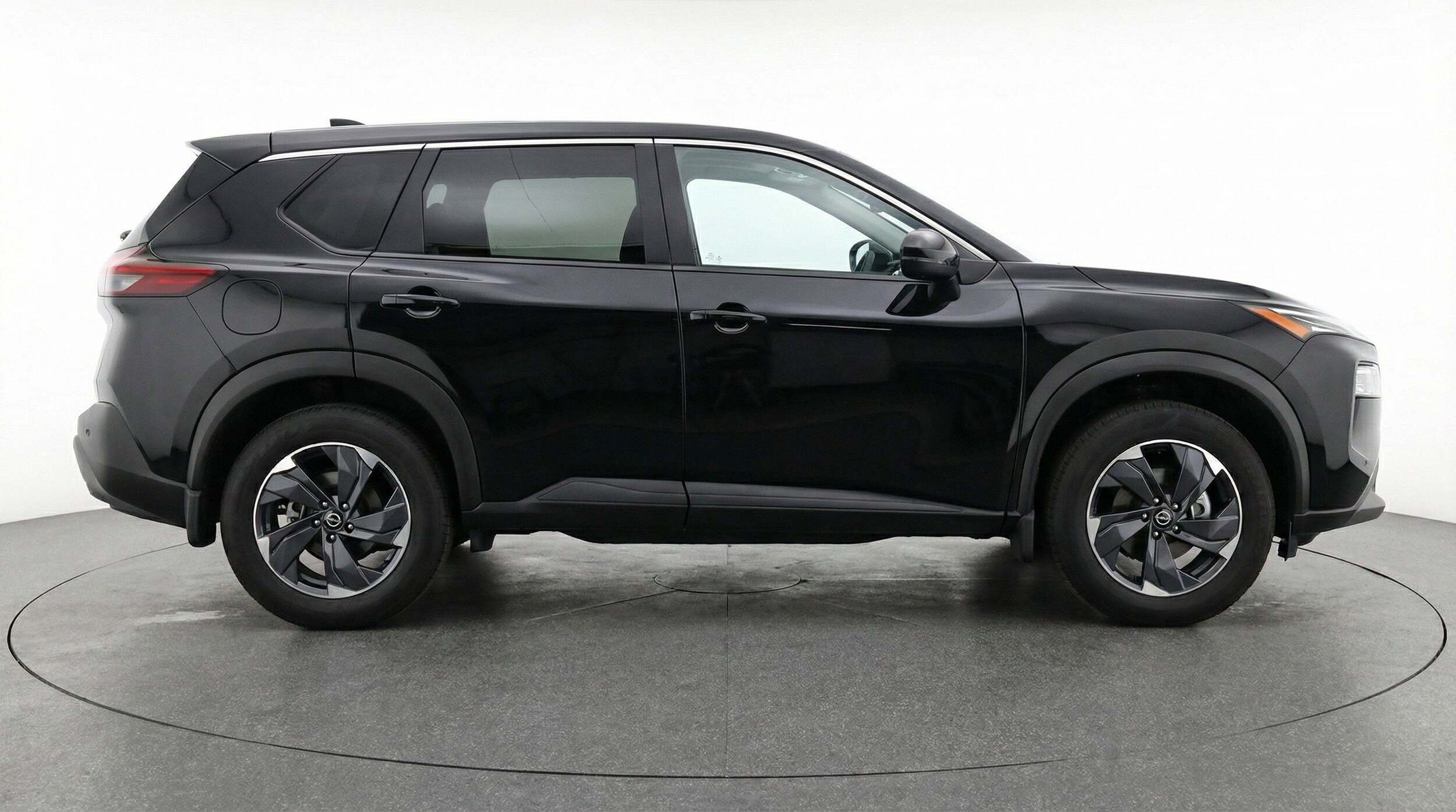 Thumbnail: 2025 Nissan Rogue - 11