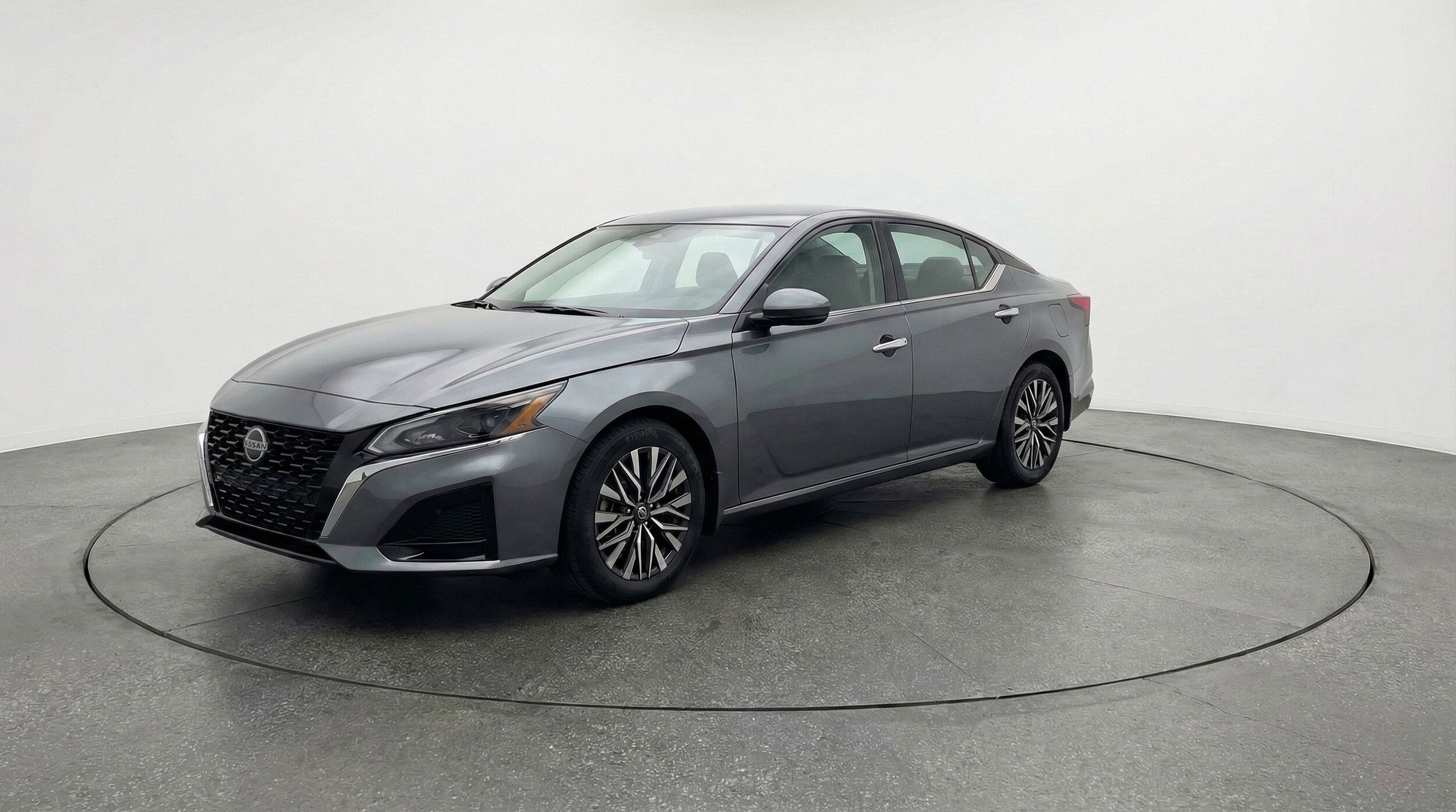 Thumbnail: 2025 Nissan Altima - 3