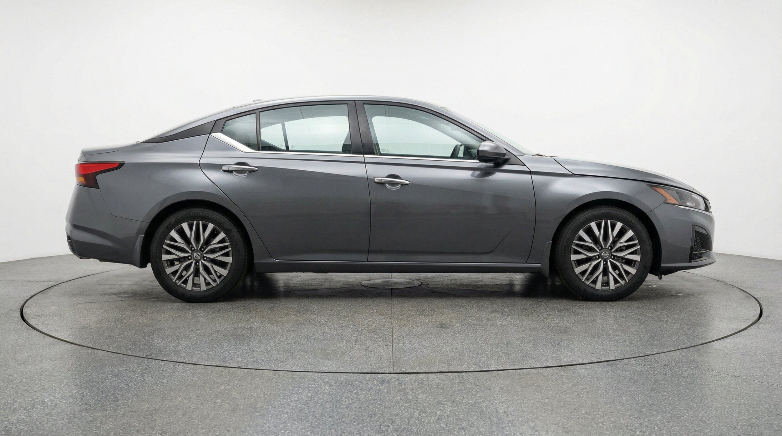 Thumbnail: 2025 Nissan Altima - 11