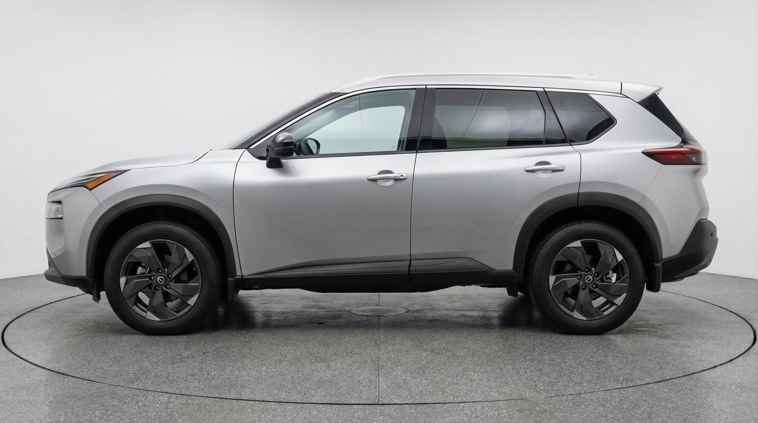 Thumbnail: 2025 Nissan Rogue - 5