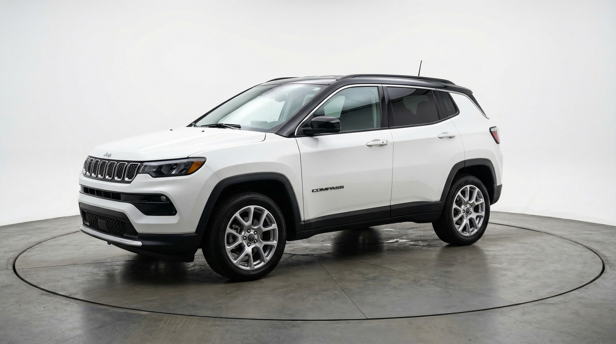 Thumbnail: 2025 Jeep Compass - 3