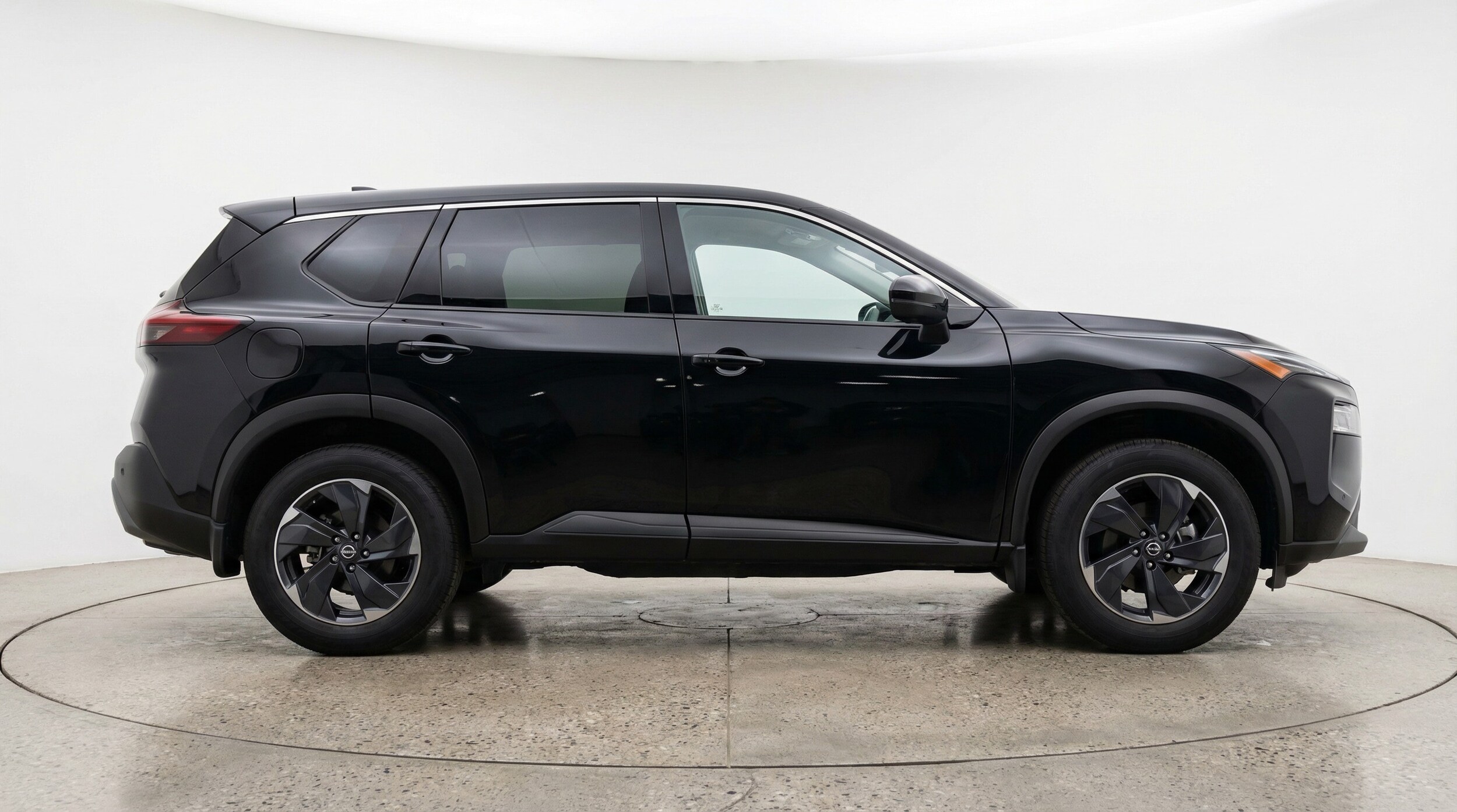 Thumbnail: 2025 Nissan Rogue - 8