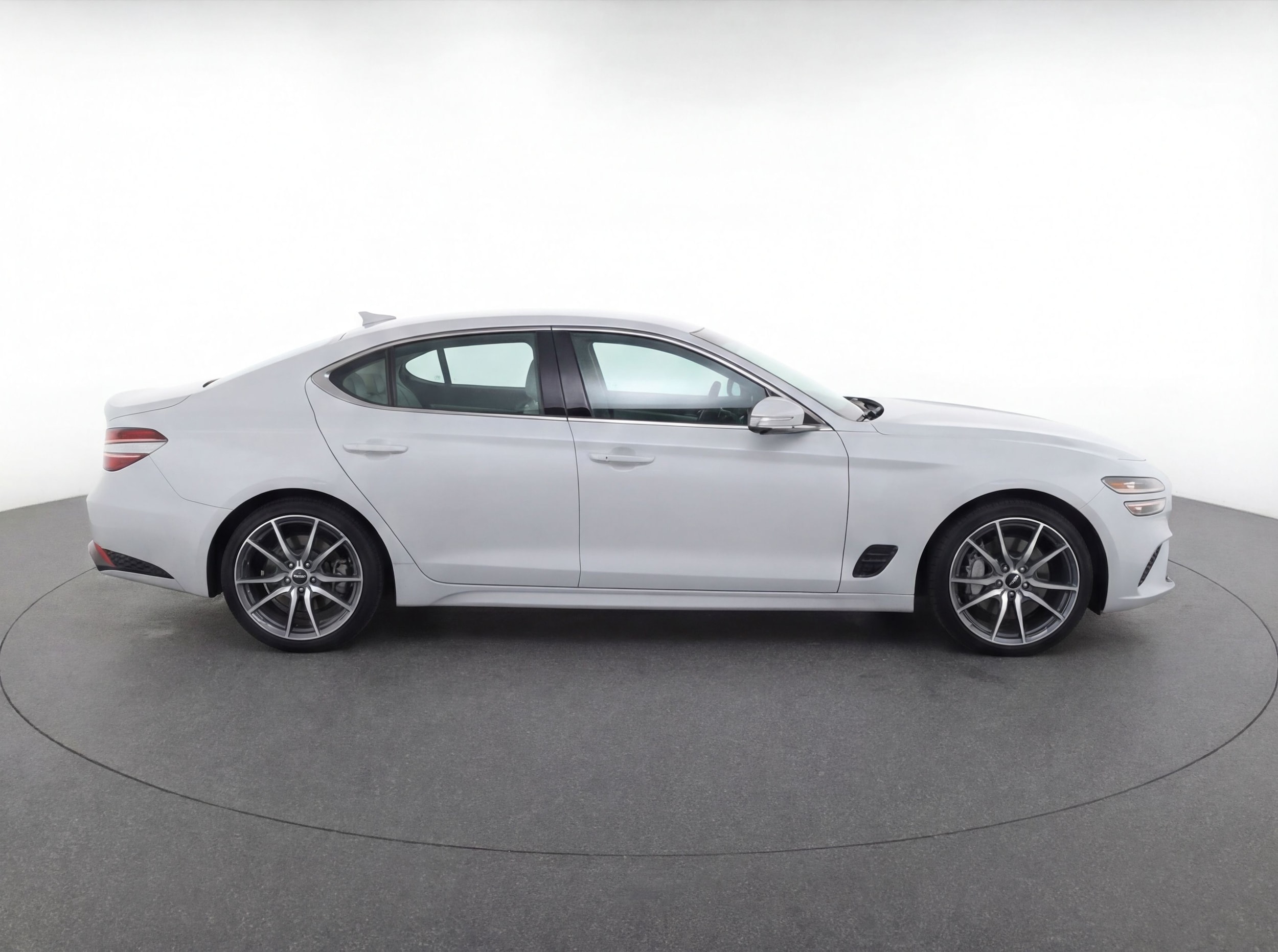 Thumbnail: 2025 Genesis G70 - 8