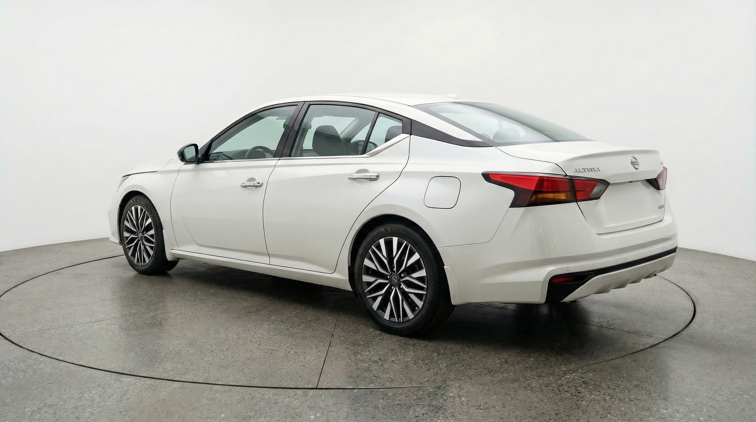 Thumbnail: 2025 Nissan Altima - 6