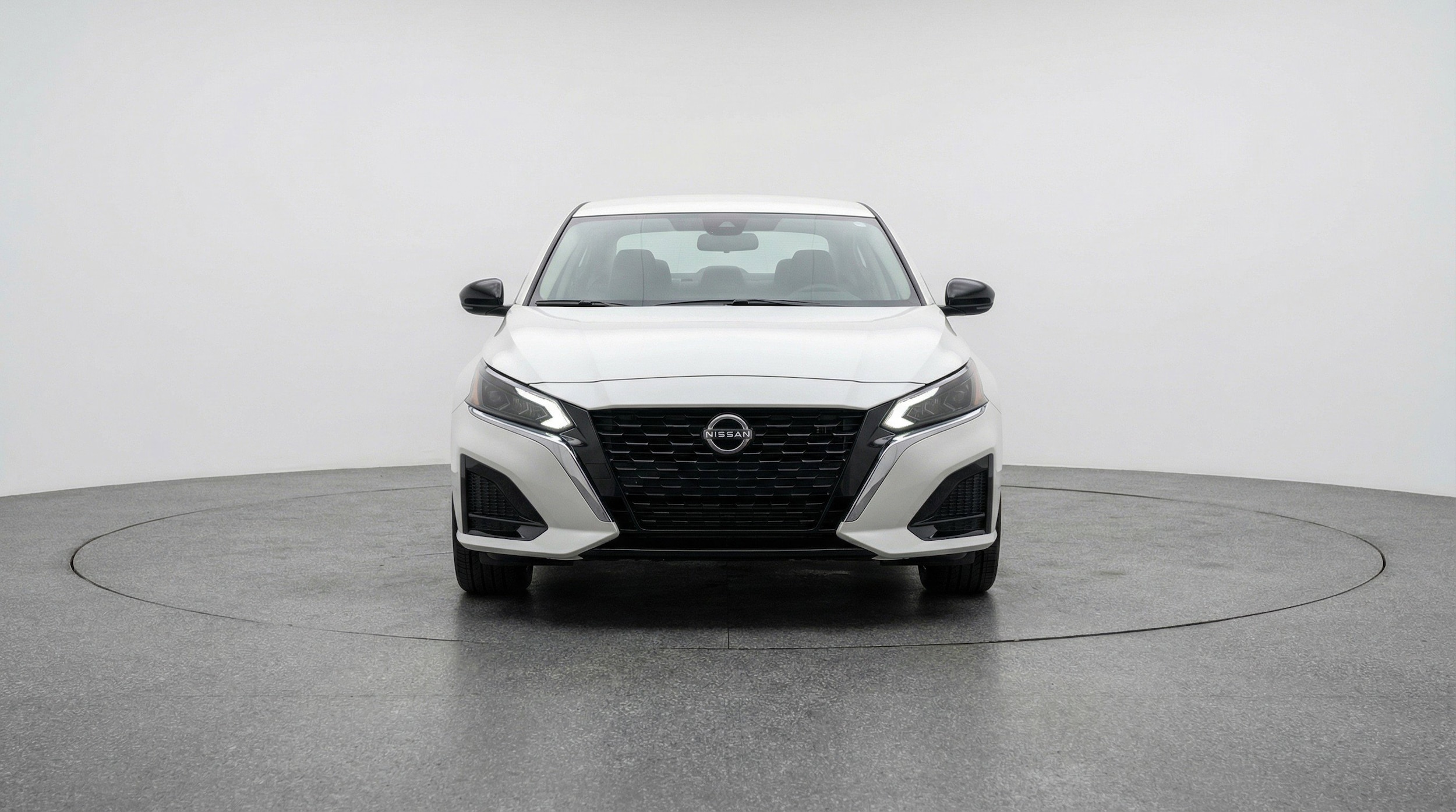 Thumbnail: 2025 Nissan Altima - 2