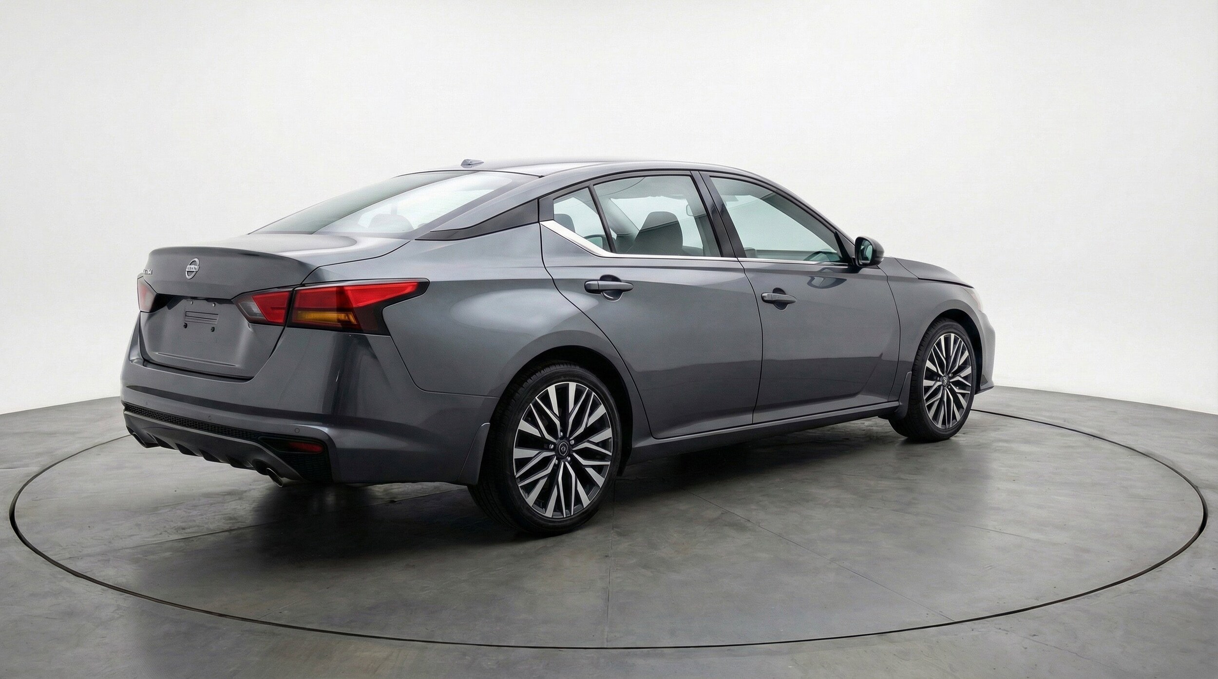 Thumbnail: 2025 Nissan Altima - 9