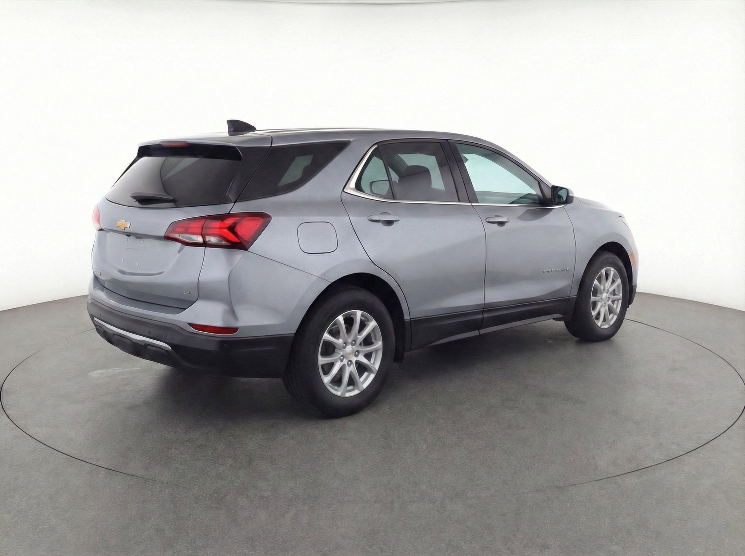 Thumbnail: 2024 Chevrolet Equinox - 9