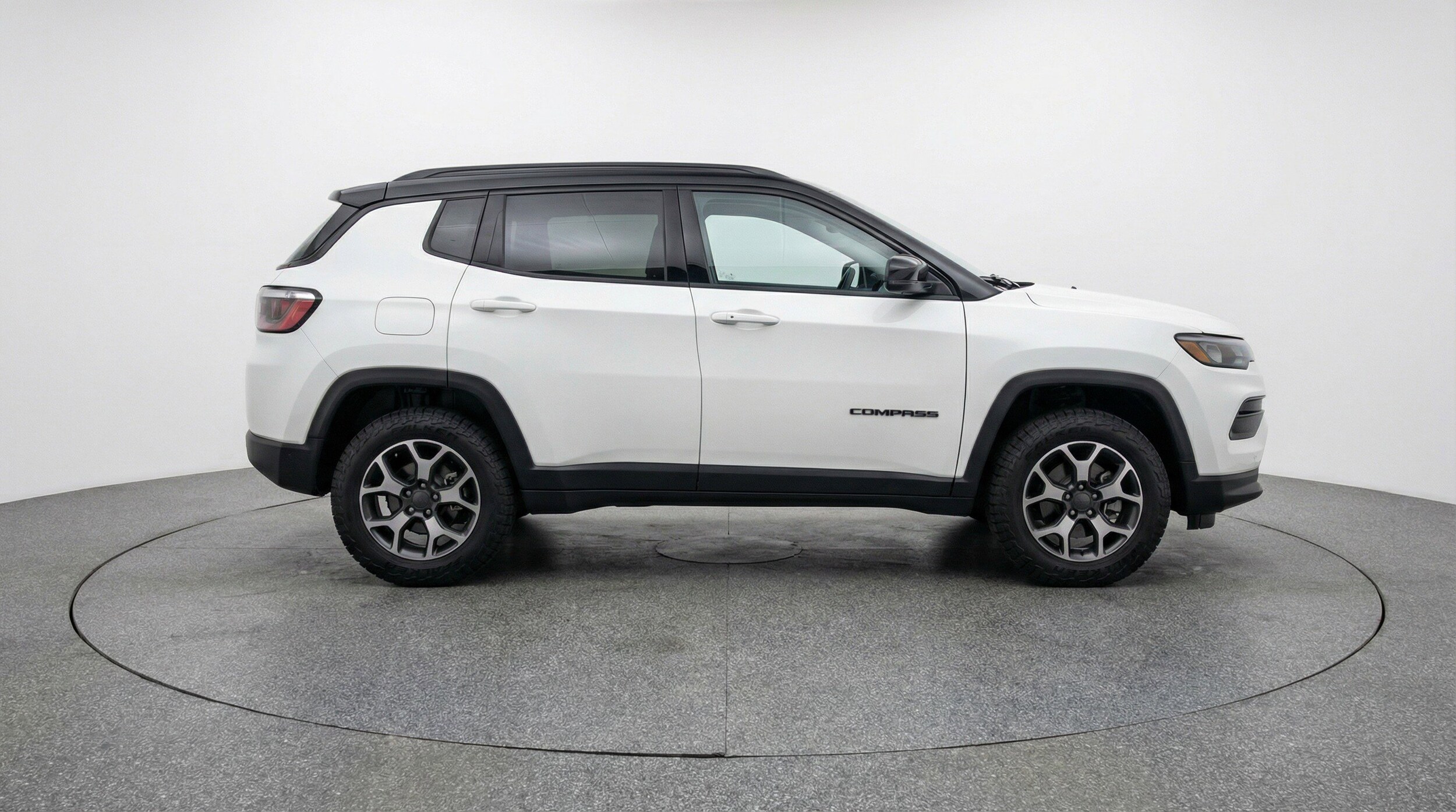 Thumbnail: 2025 Jeep Compass - 11