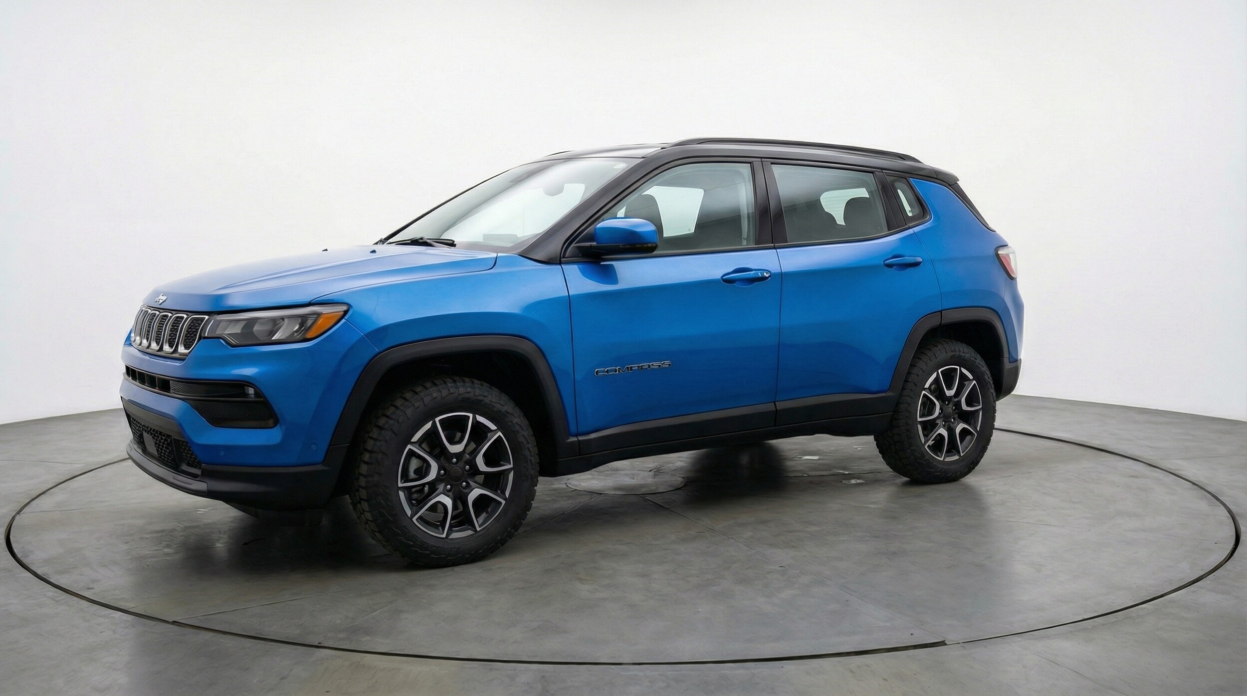 Thumbnail: 2025 Jeep Compass - 3