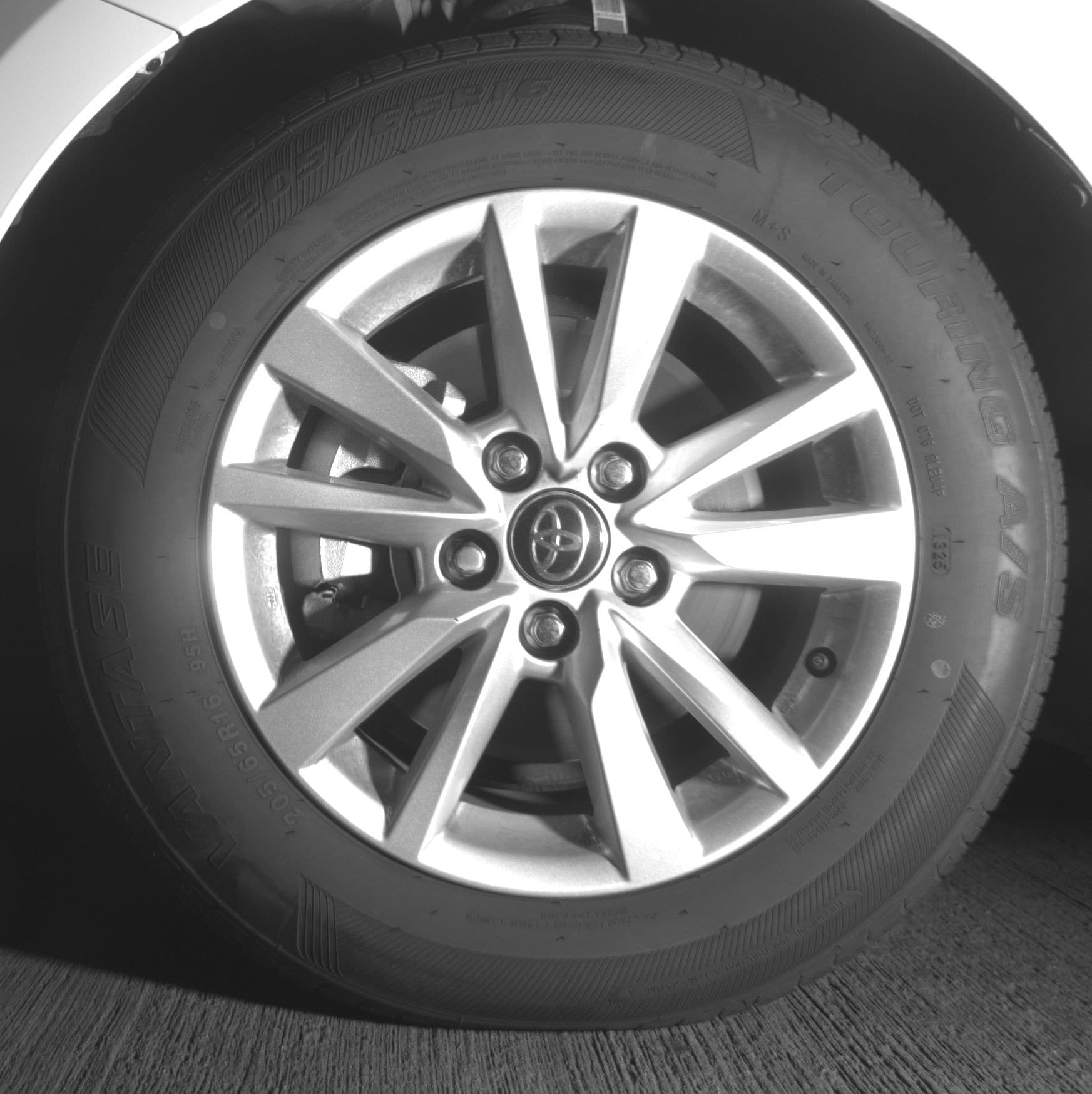 Thumbnail: 2025 Toyota Camry - 9