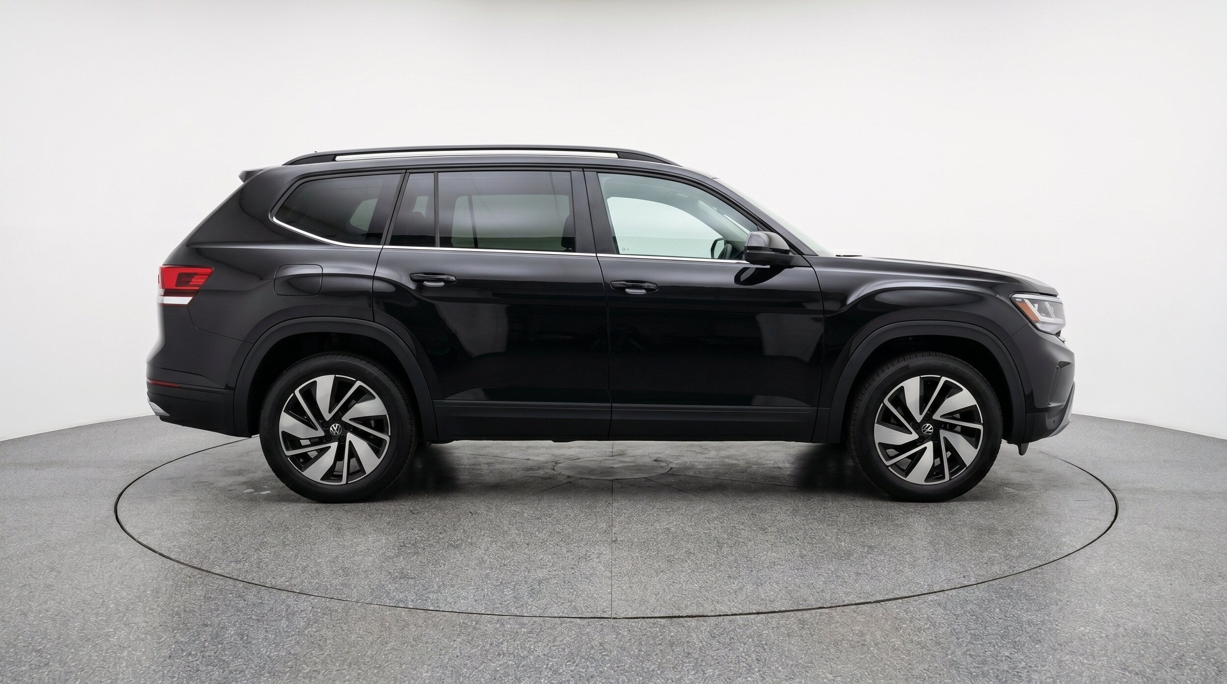 Thumbnail: 2026 Volkswagen Atlas - 11
