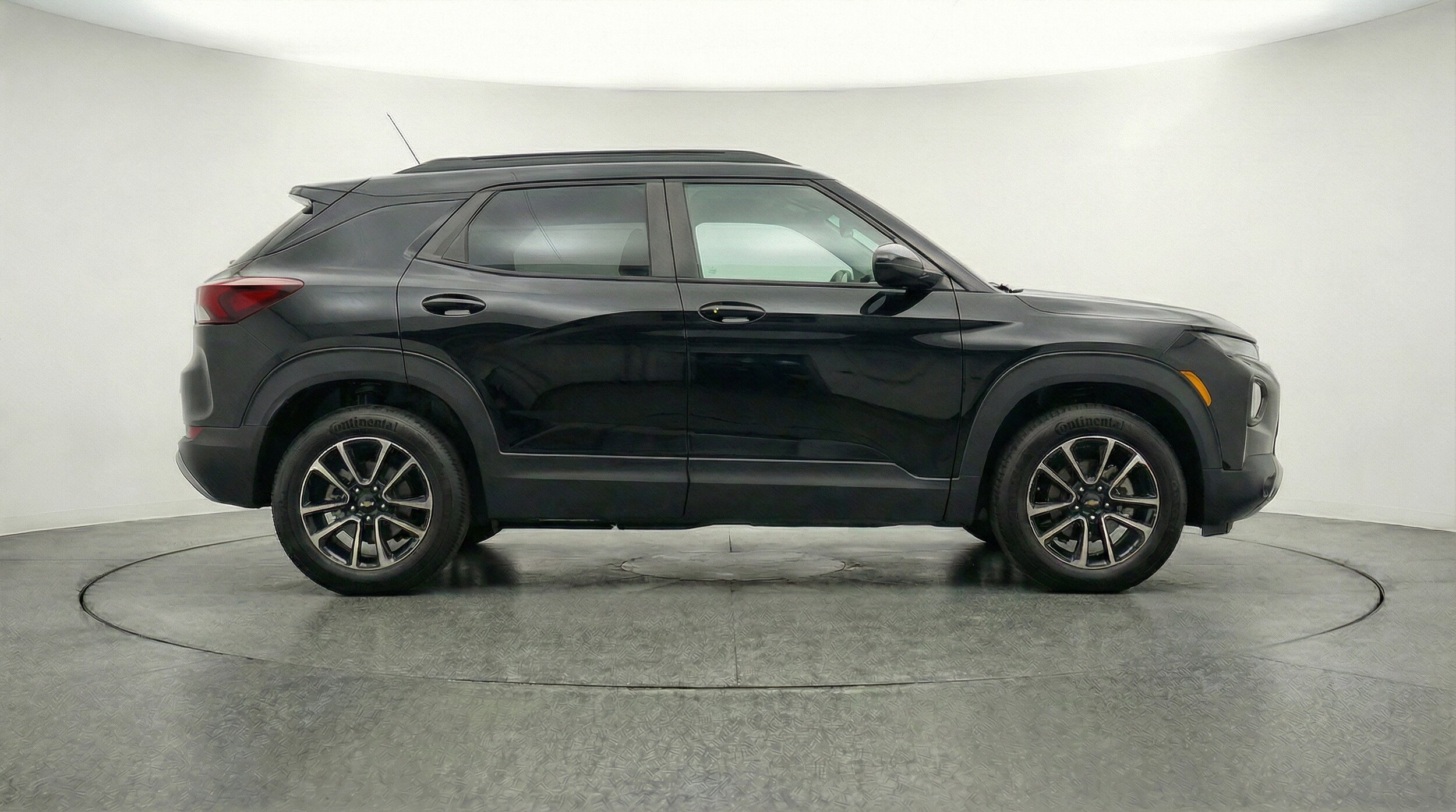 Thumbnail: 2025 Chevrolet TrailBlazer - 8