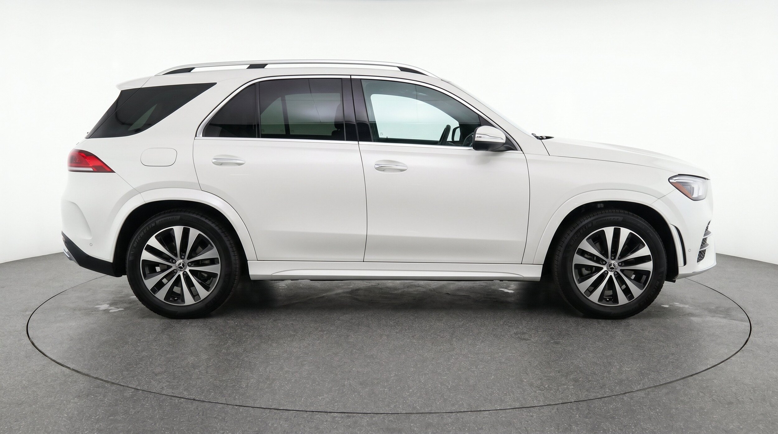 Thumbnail: 2026 Mercedes-Benz GLE - 11