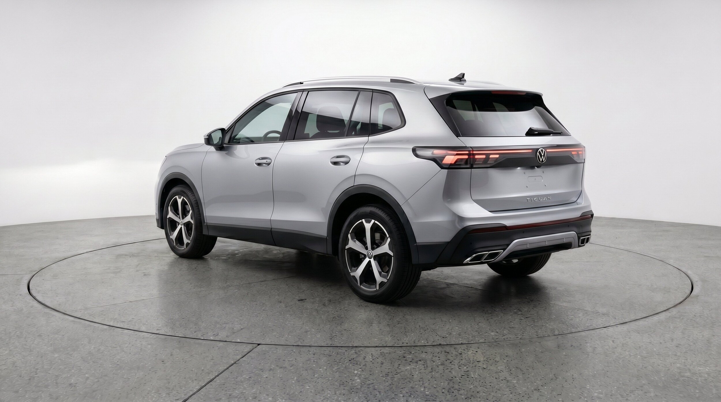 Thumbnail: 2026 Volkswagen Tiguan - 6