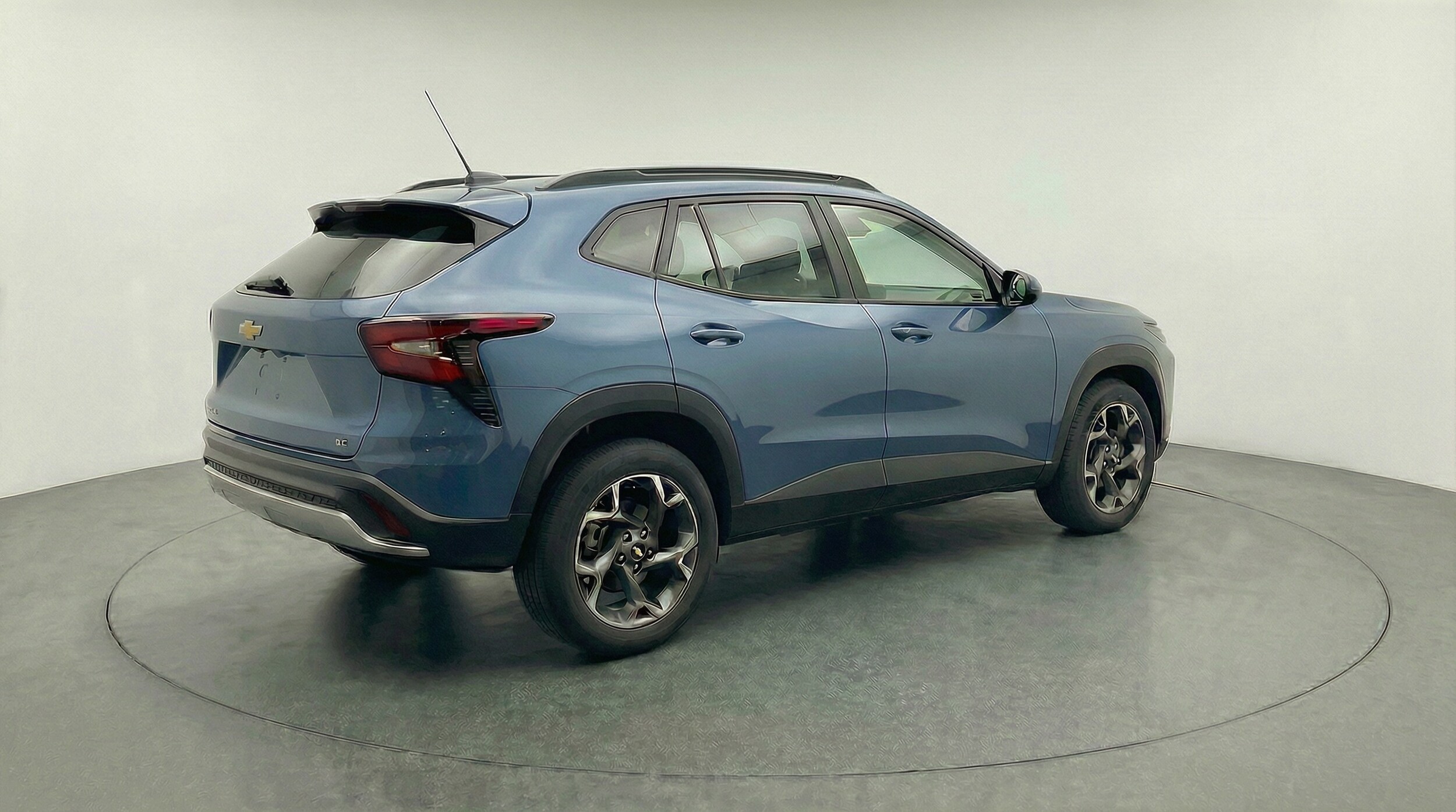 Thumbnail: 2025 Chevrolet Trax - 7