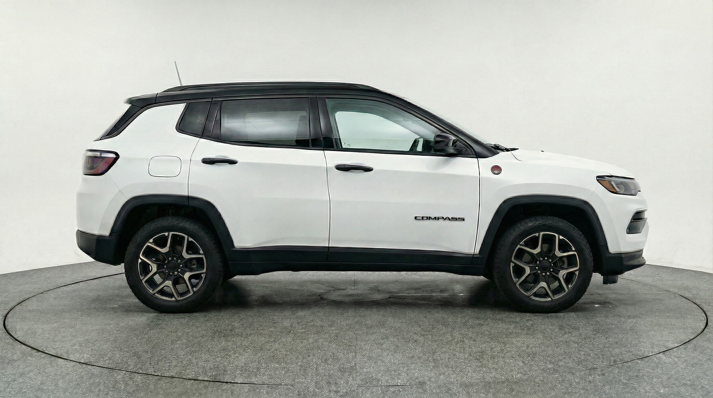 Thumbnail: 2025 Jeep Compass - 8
