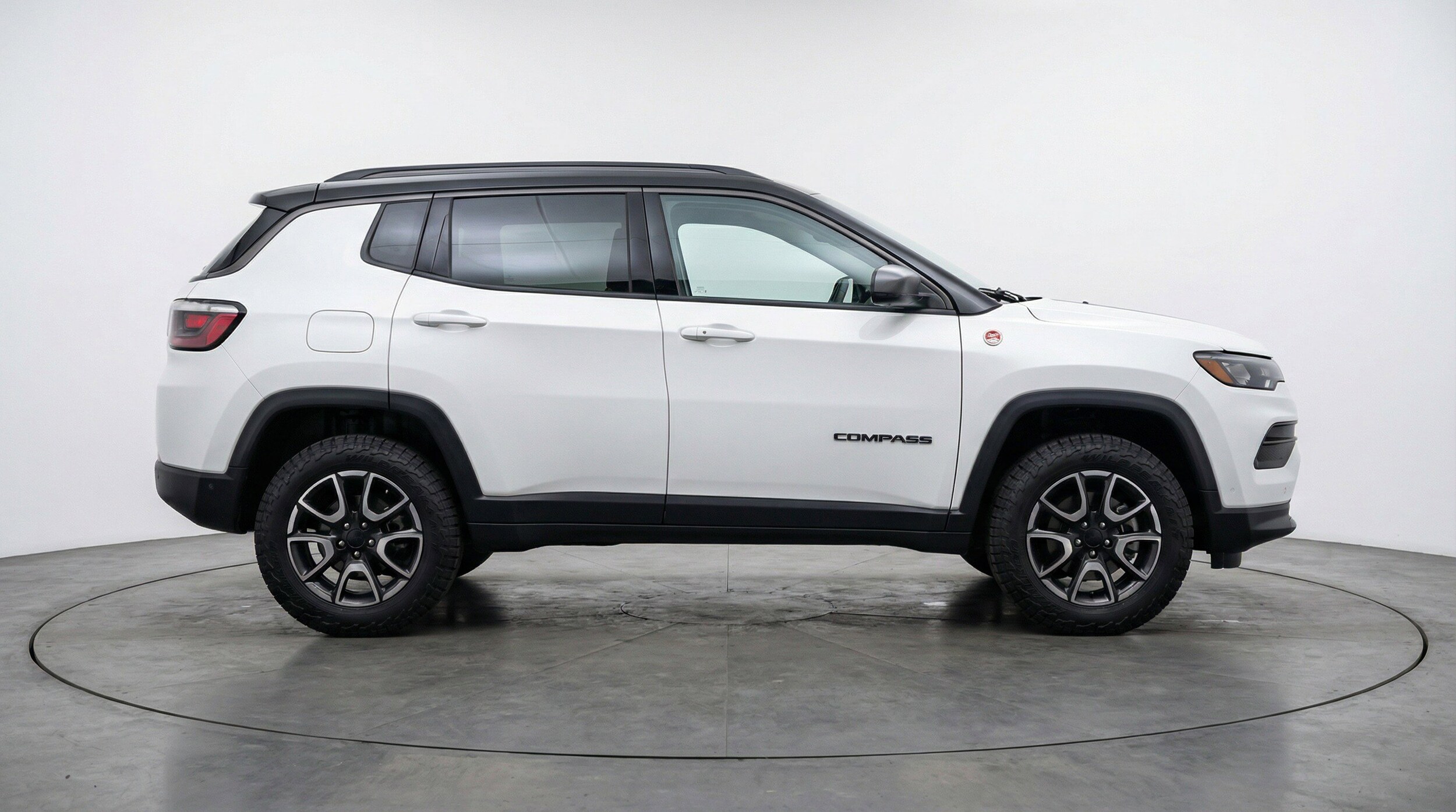 Thumbnail: 2025 Jeep Compass - 11