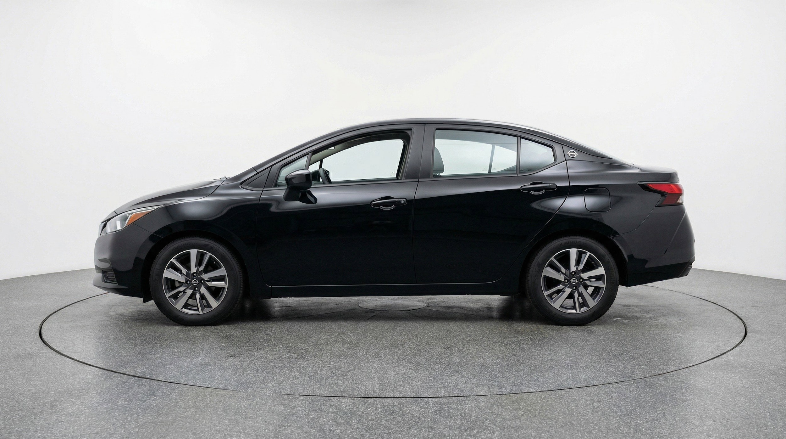 Thumbnail: 2025 Nissan Versa - 5
