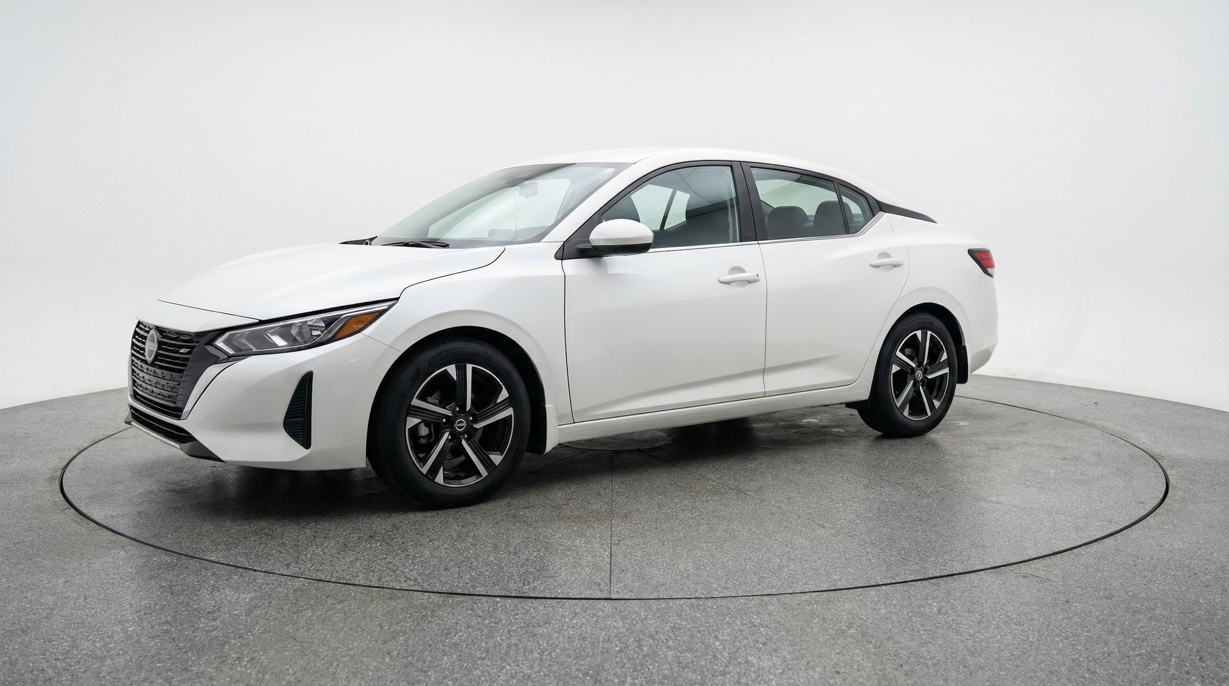 Thumbnail: 2025 Nissan Sentra - 3