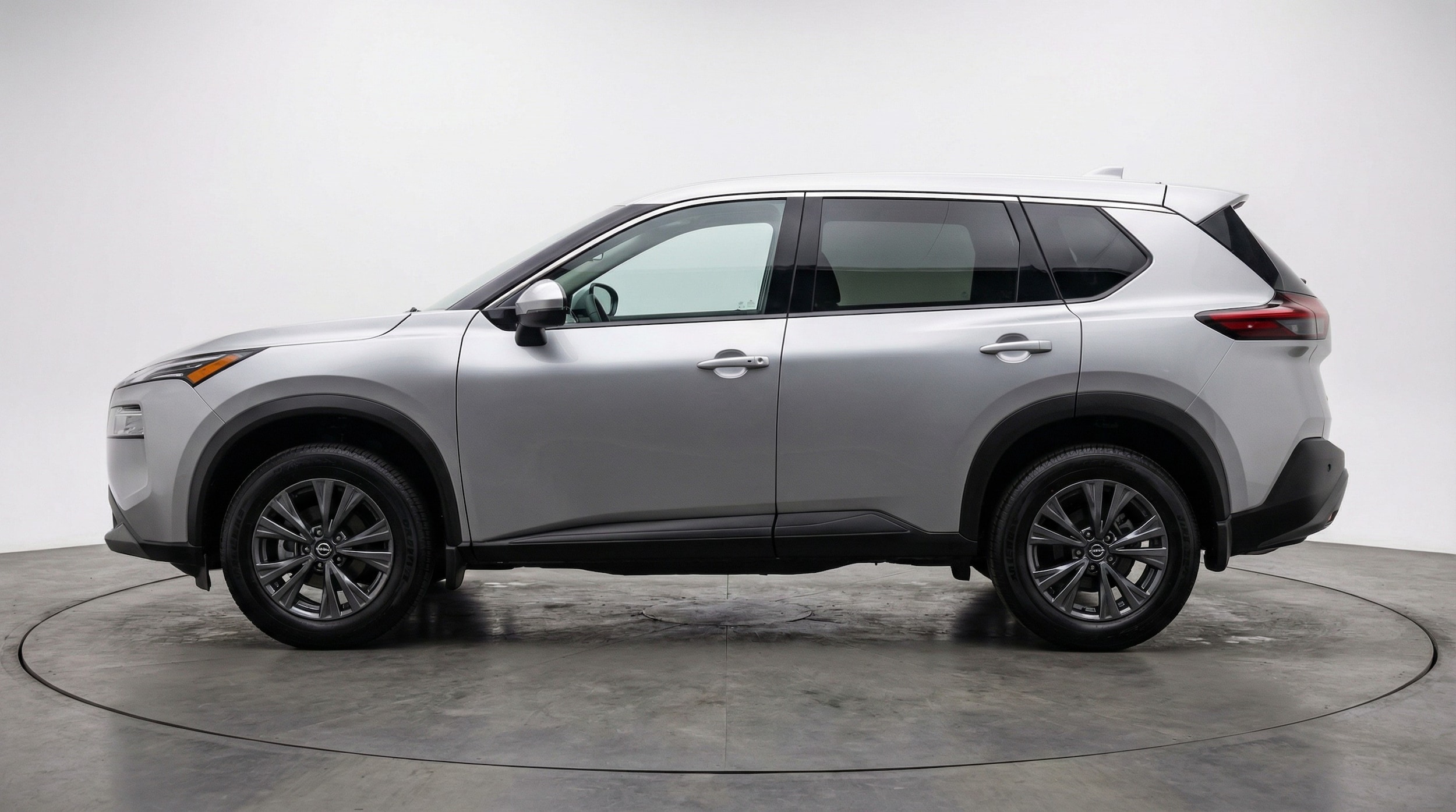 Thumbnail: 2025 Nissan Rogue - 4