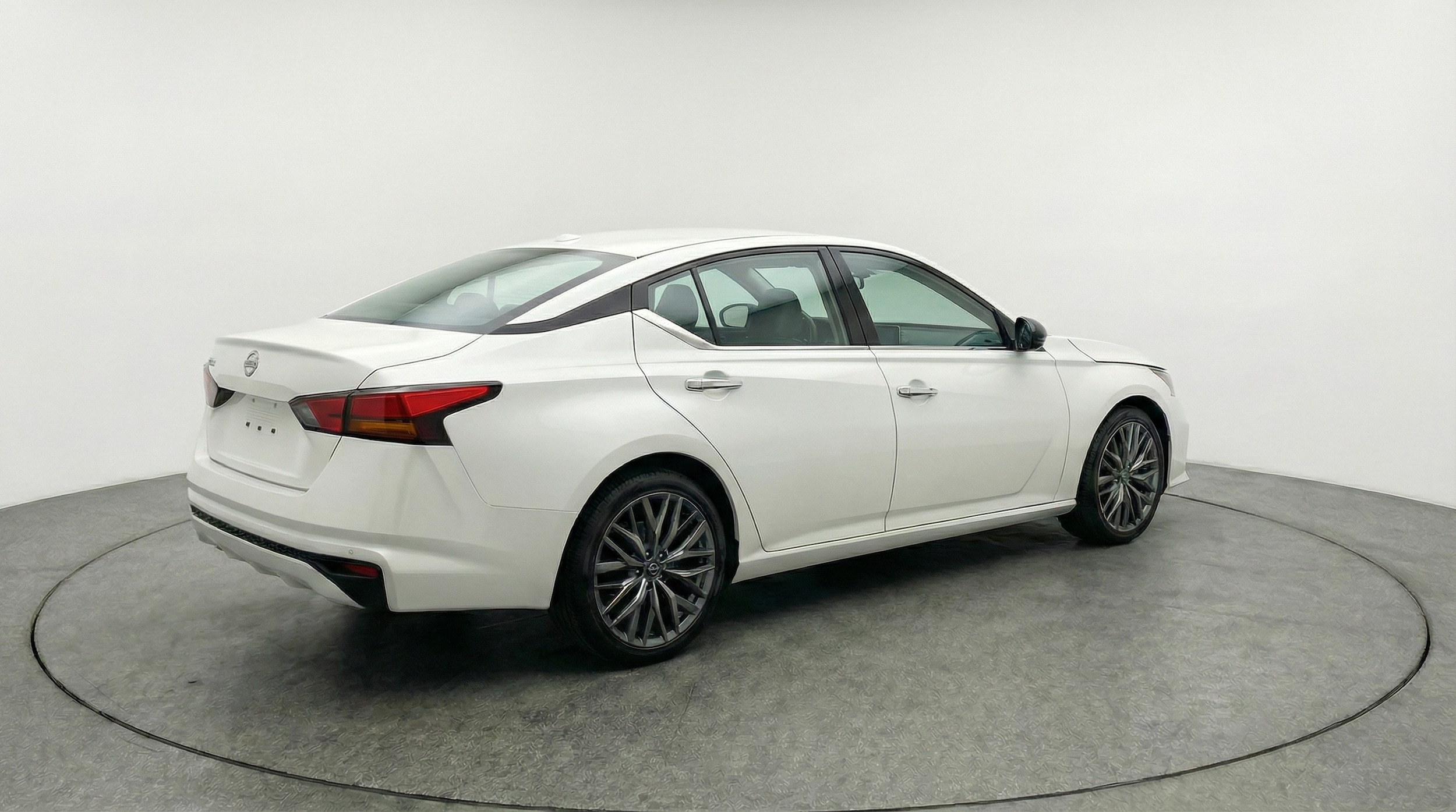 Thumbnail: 2025 Nissan Altima - 7