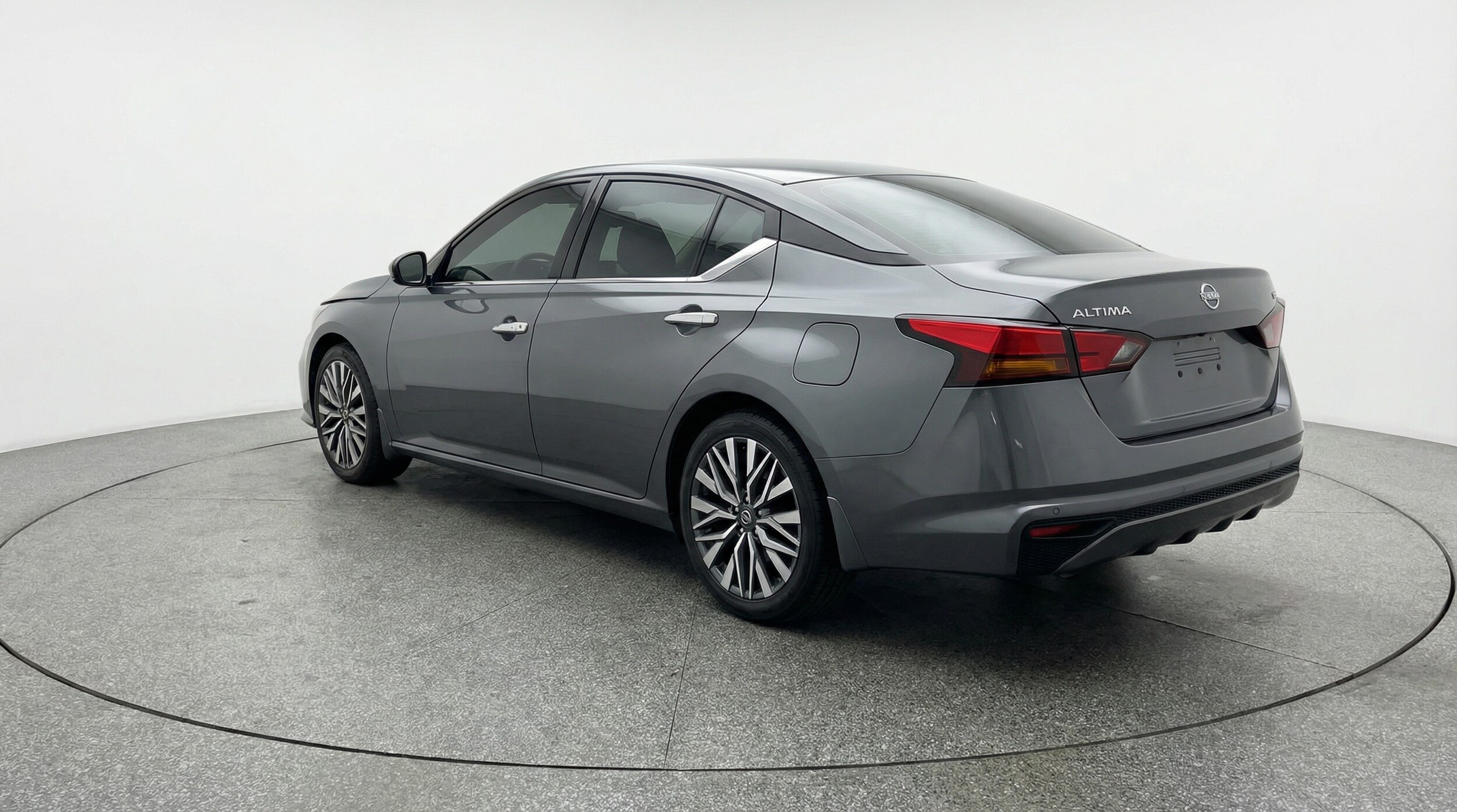 Thumbnail: 2025 Nissan Altima - 5