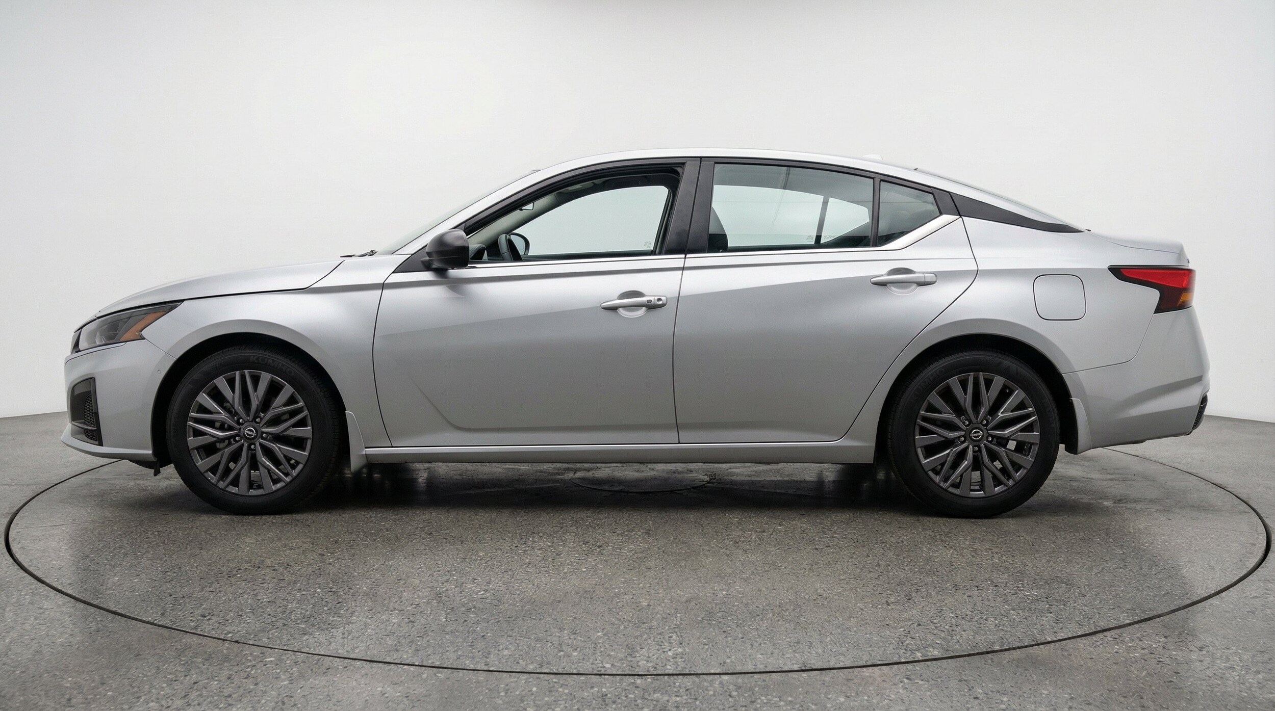 Thumbnail: 2026 Nissan Altima - 5