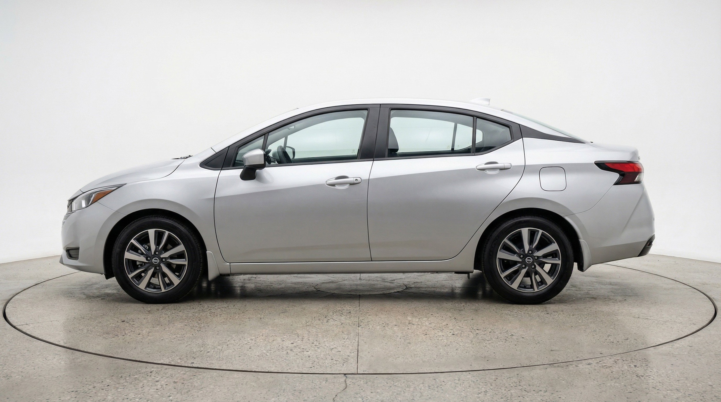 Thumbnail: 2025 Nissan Versa - 5