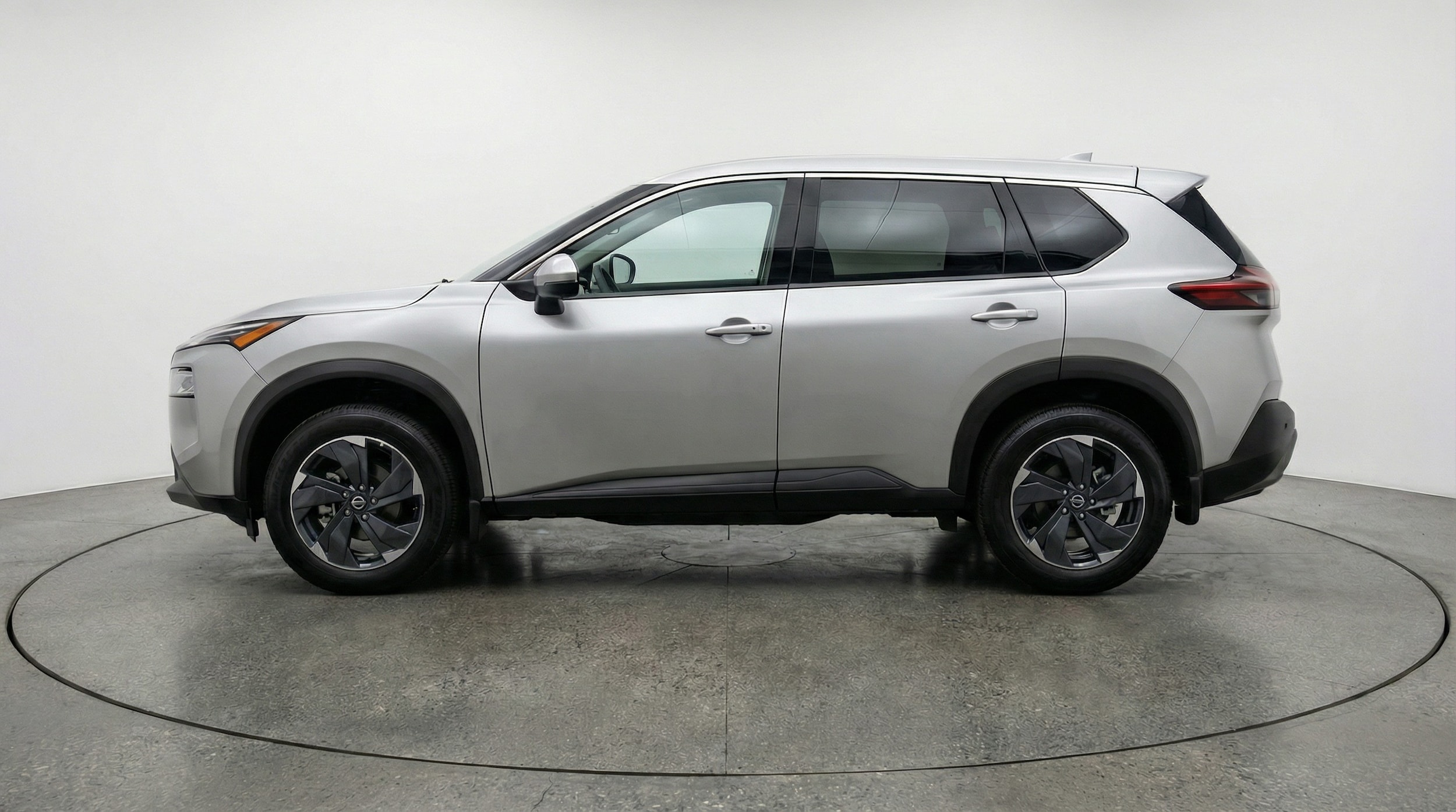 Thumbnail: 2025 Nissan Rogue - 4