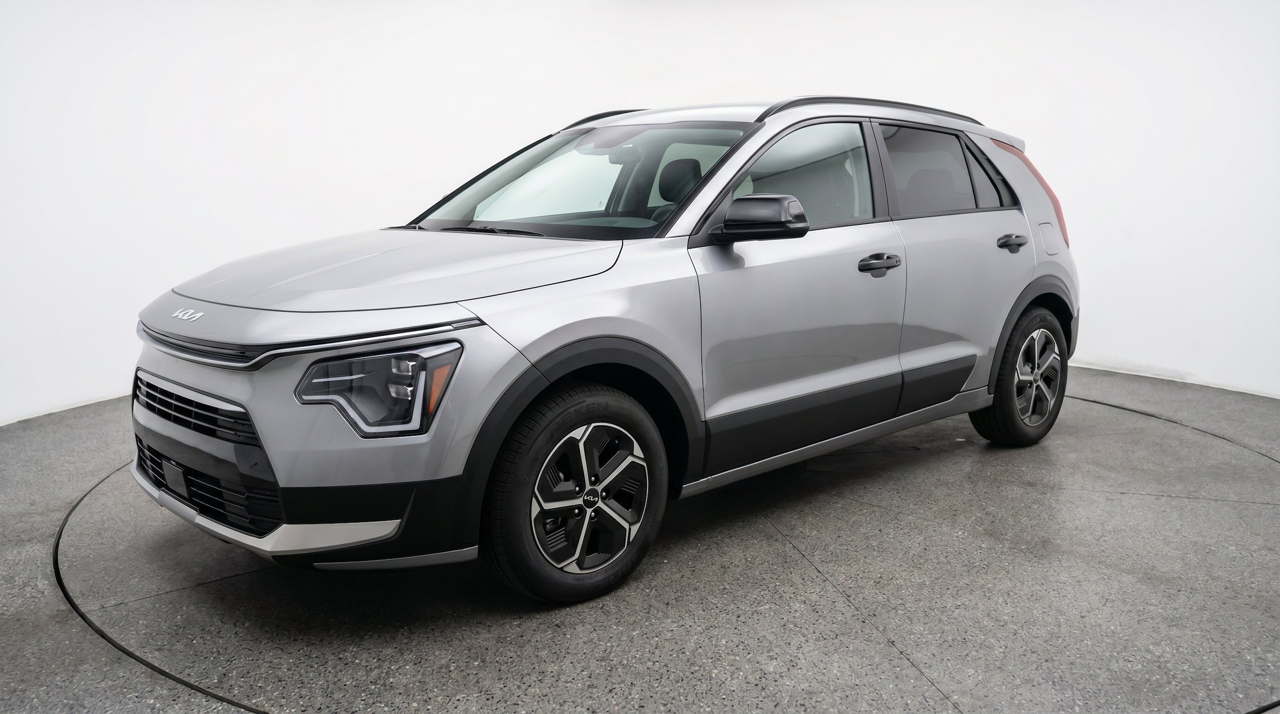 Thumbnail: 2026 Kia Niro - 3