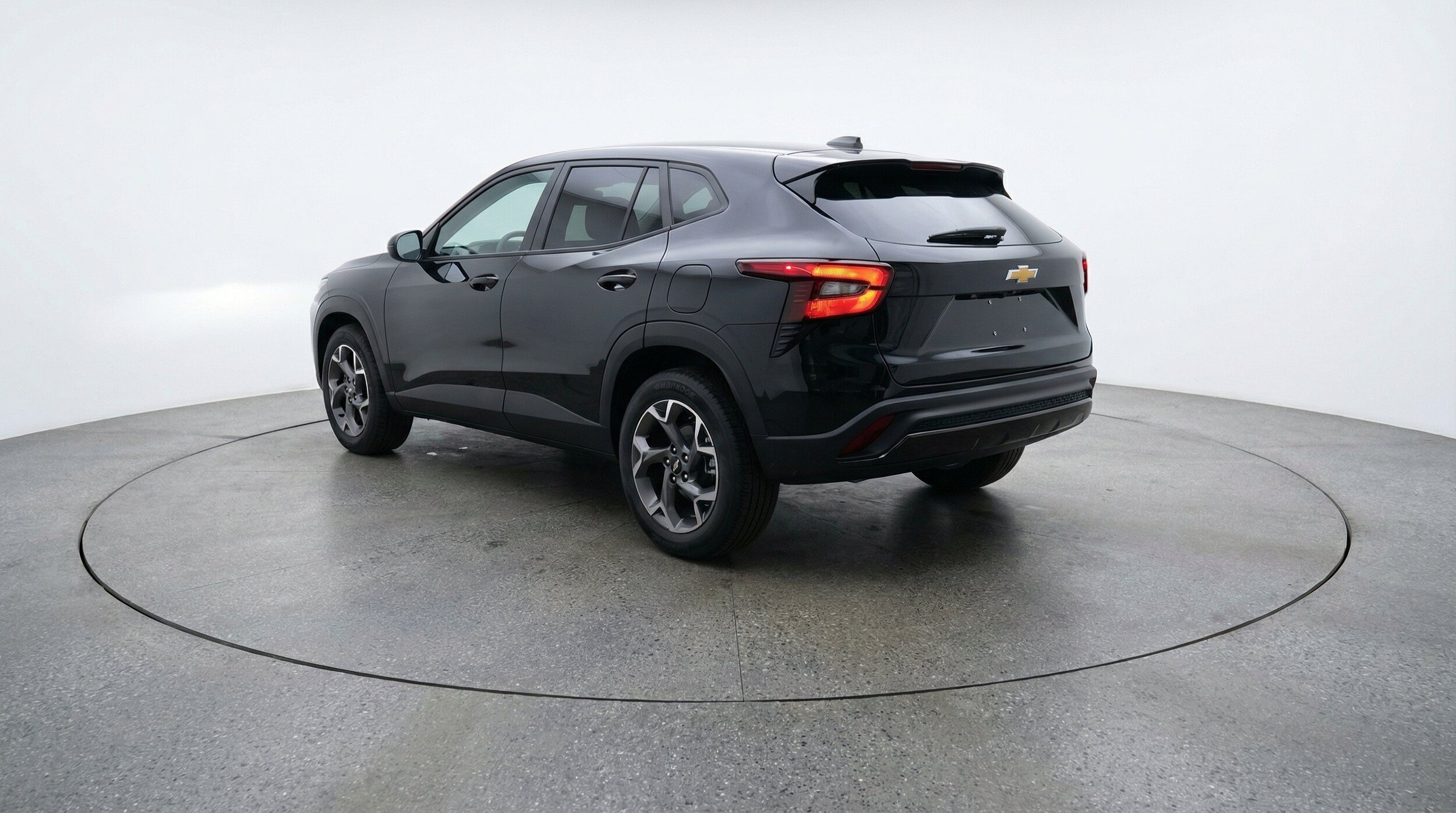 Thumbnail: 2025 Chevrolet Trax - 6