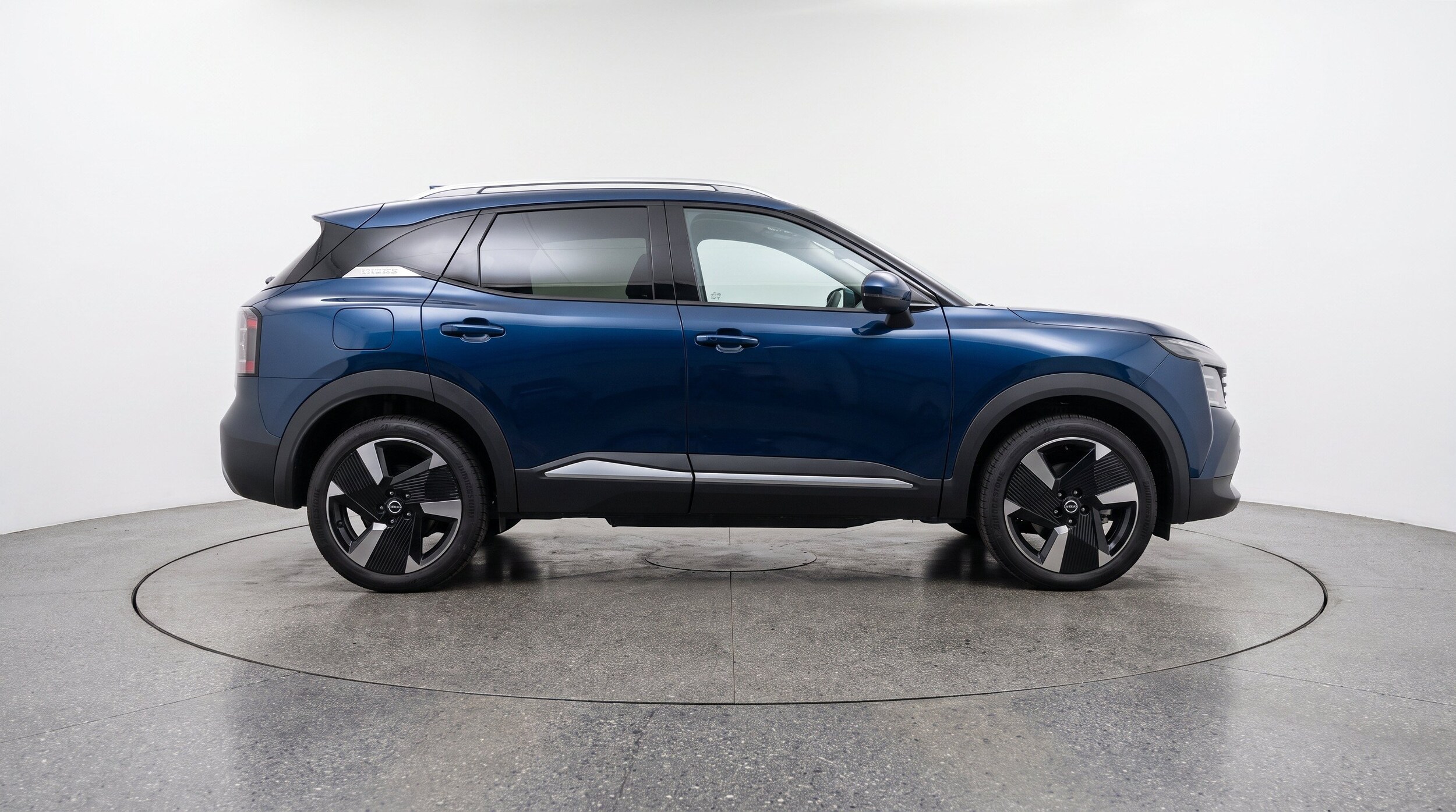 Thumbnail: 2026 Nissan Kicks - 10