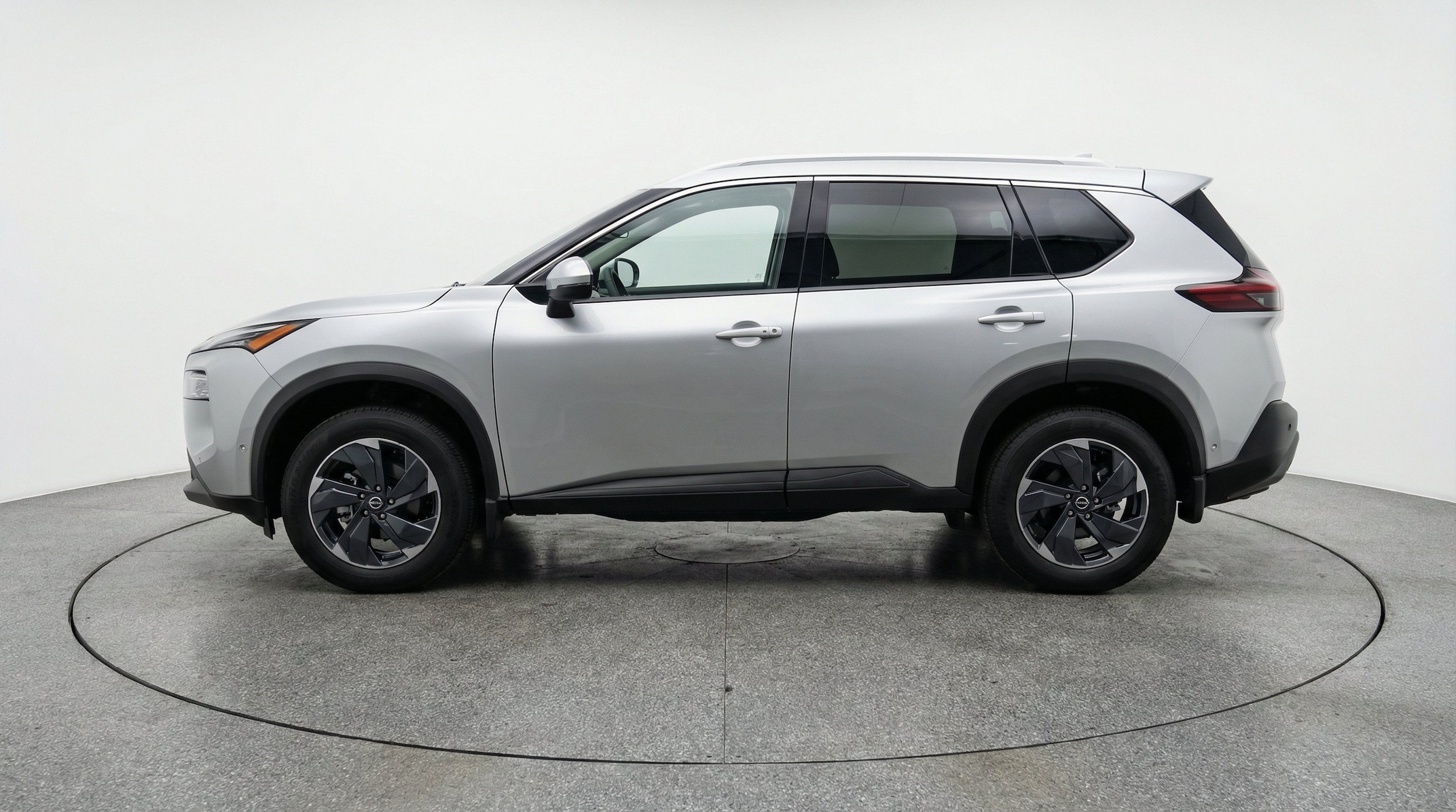 Thumbnail: 2025 Nissan Rogue - 5