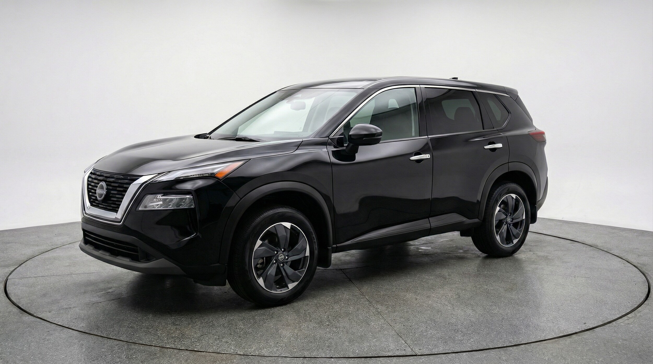 Thumbnail: 2025 Nissan Rogue - 3