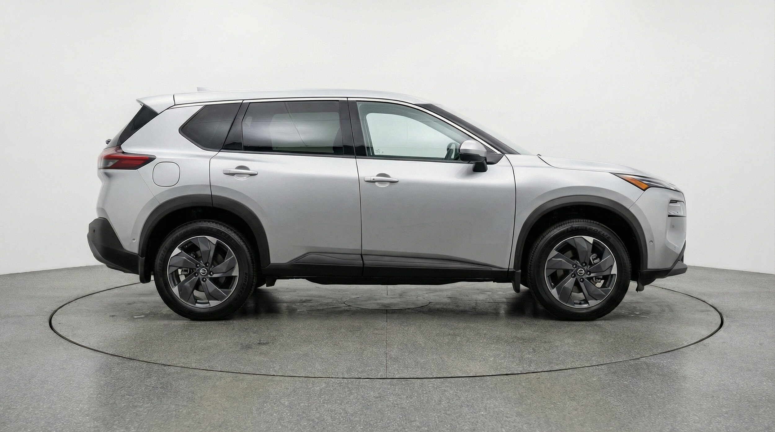 Thumbnail: 2025 Nissan Rogue - 10